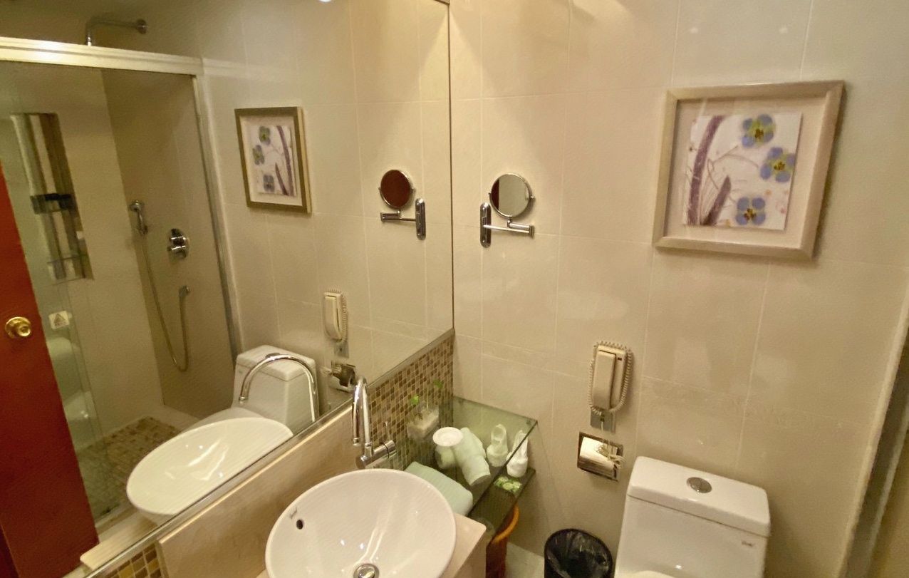 南园高级山景大床房