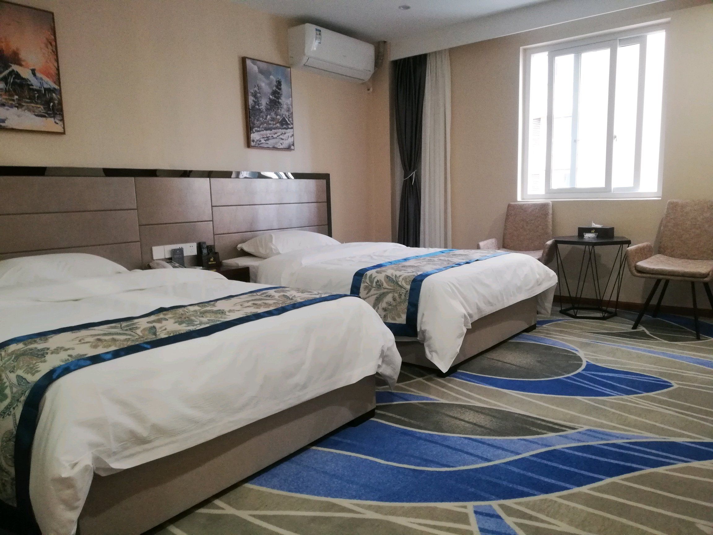 Zigong Hengrui Express Hotel (Zigong Vocational College Branch) Deluxe Room (2 beds)