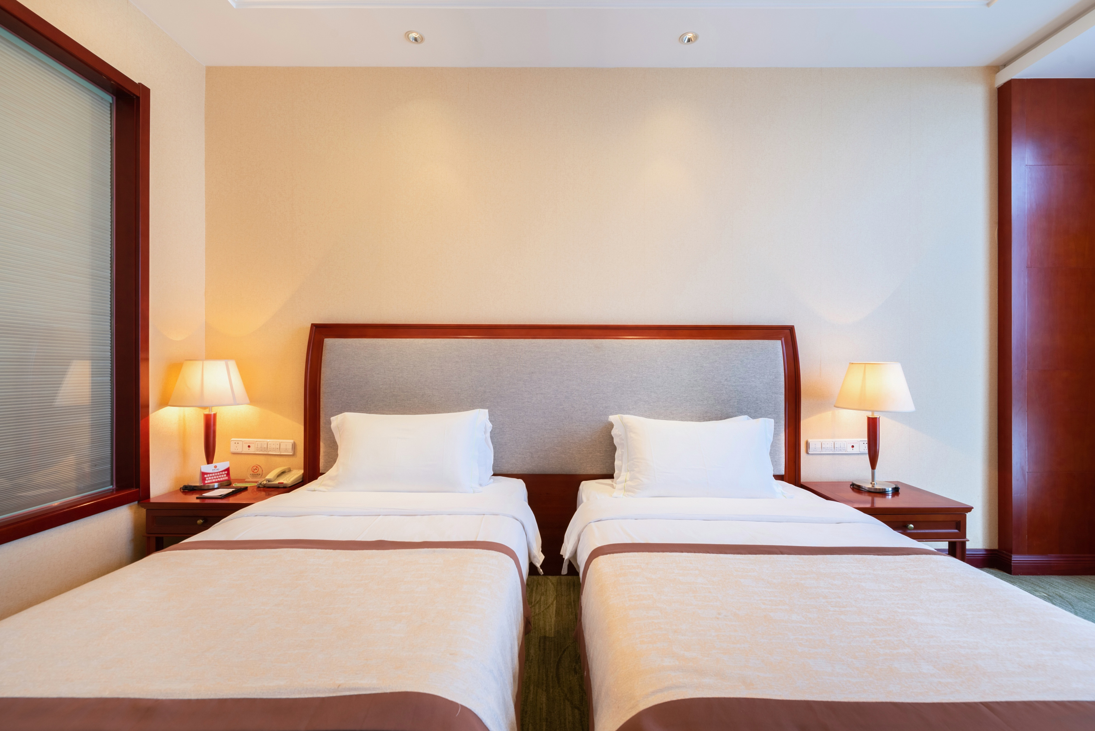 标准间（双床）