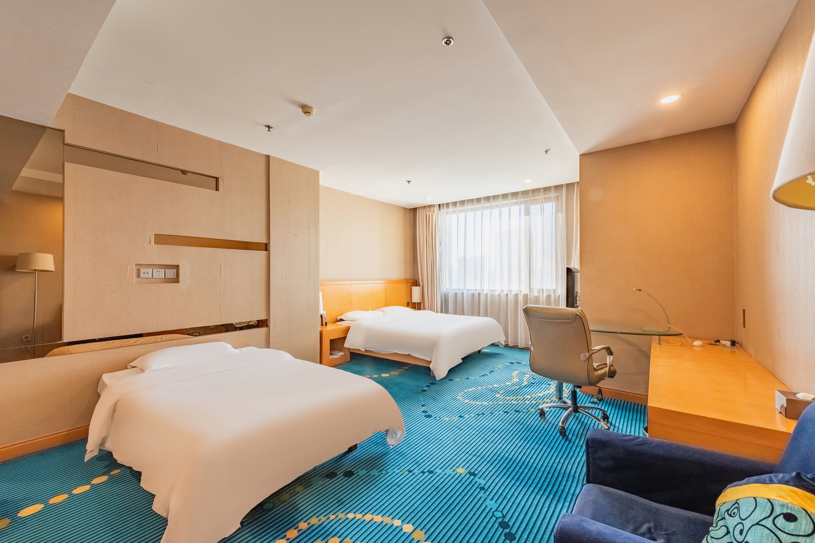 Family Friendly Room - 2-Bedroom