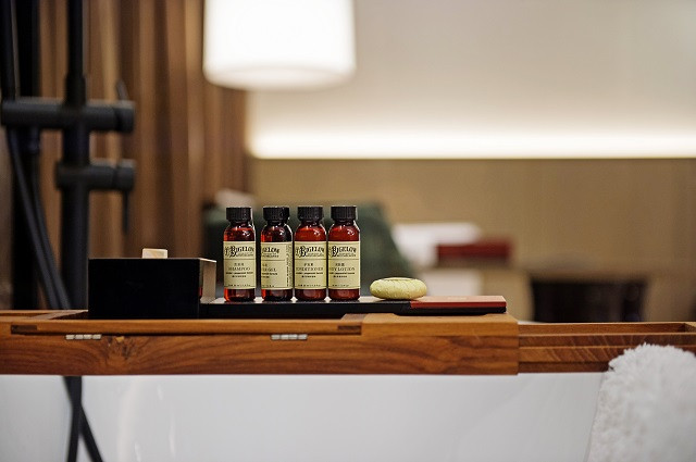 贵宾楼|悠然大床房（Mini吧+英国轻奢床垫+电视投屏）