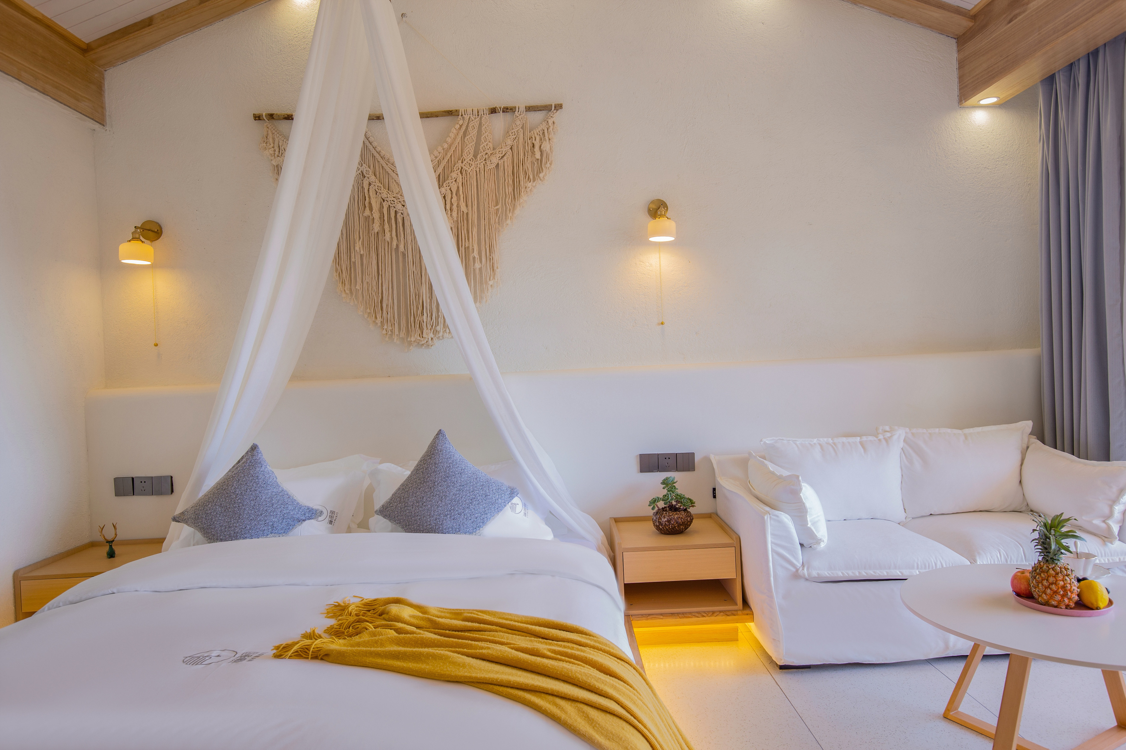 Guxin Lake view Double room(island style courtyard)