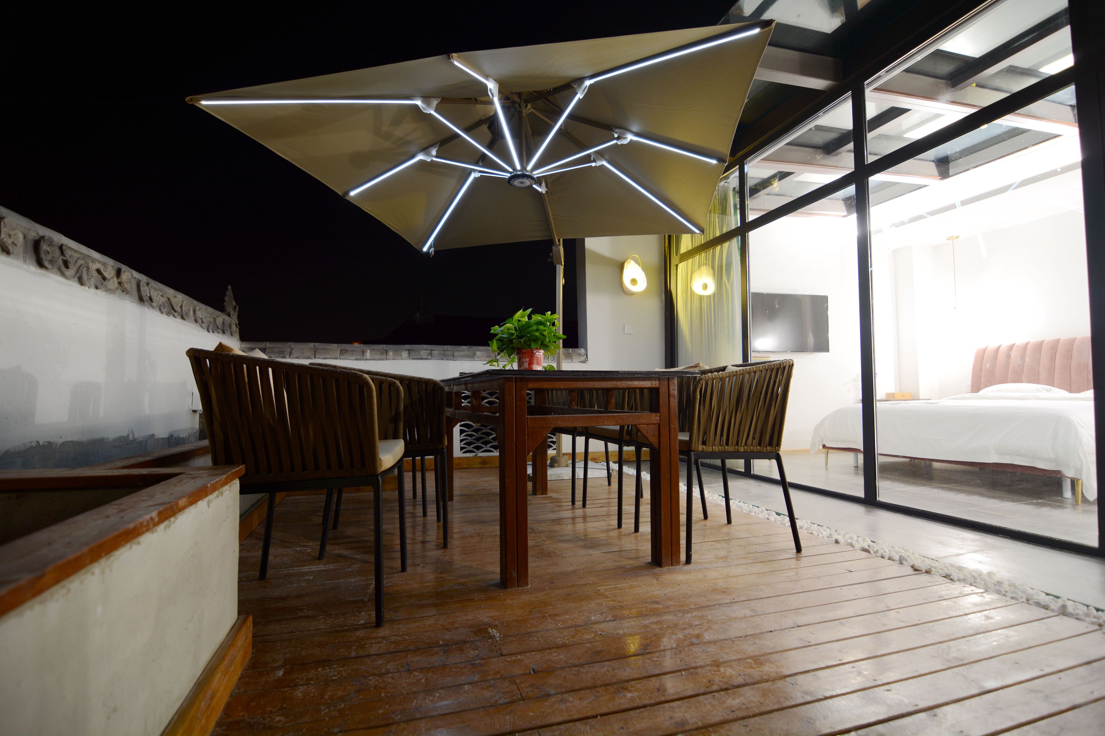 景观露台大床房