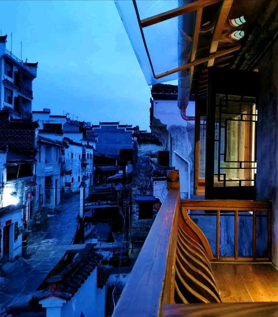 Zhilan Scenic Balcony Double Bed Room