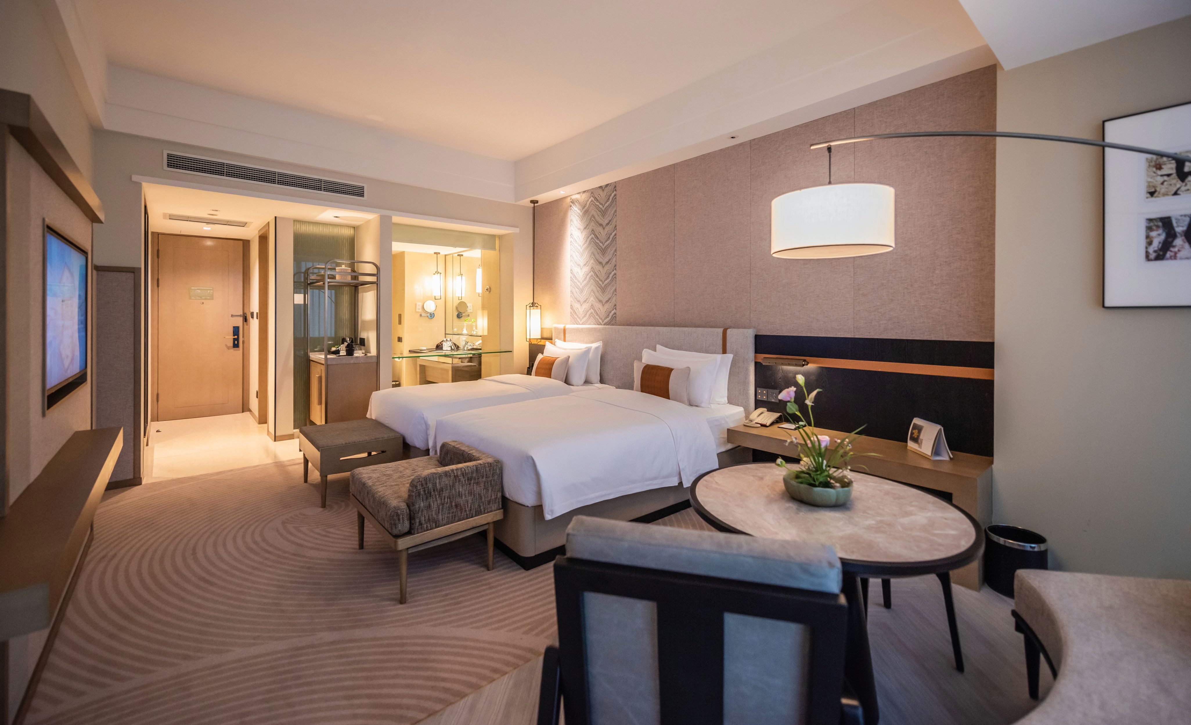 商务楼|商务双床房（电视投屏+护颈枕+德国高端衞浴）