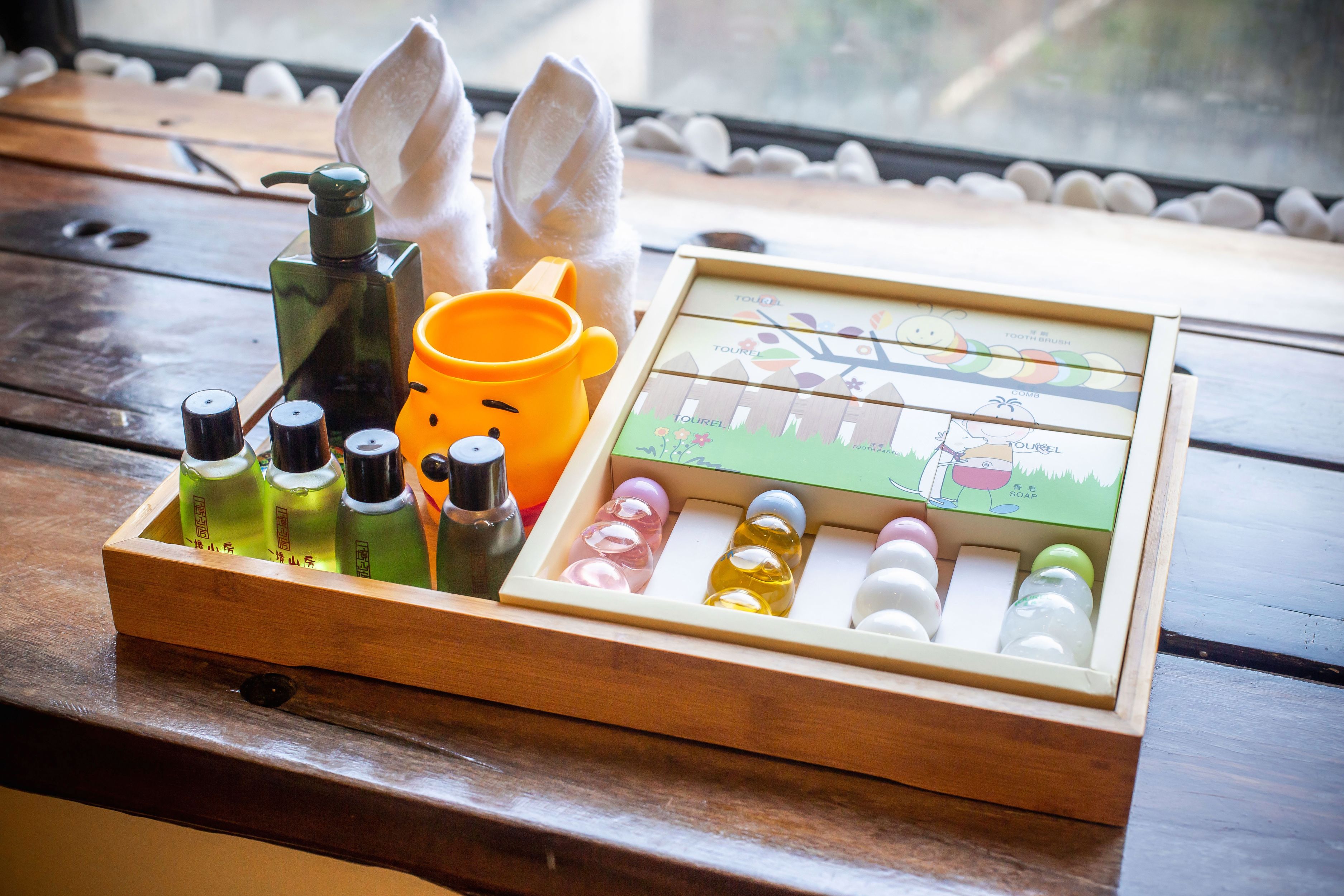 萌趣主题亲子房（超大房间+窗台品茶+观景浴缸）