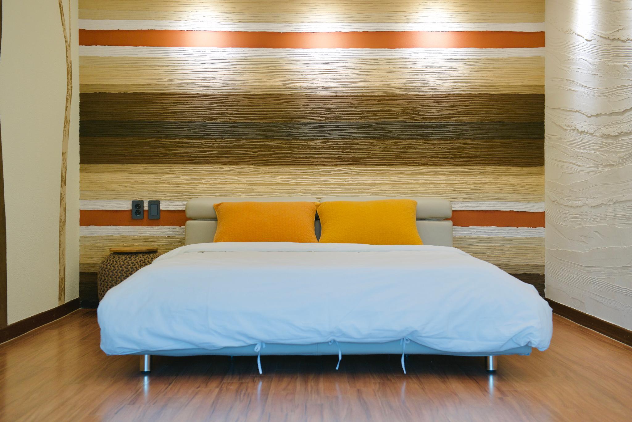 房间2（双人床）