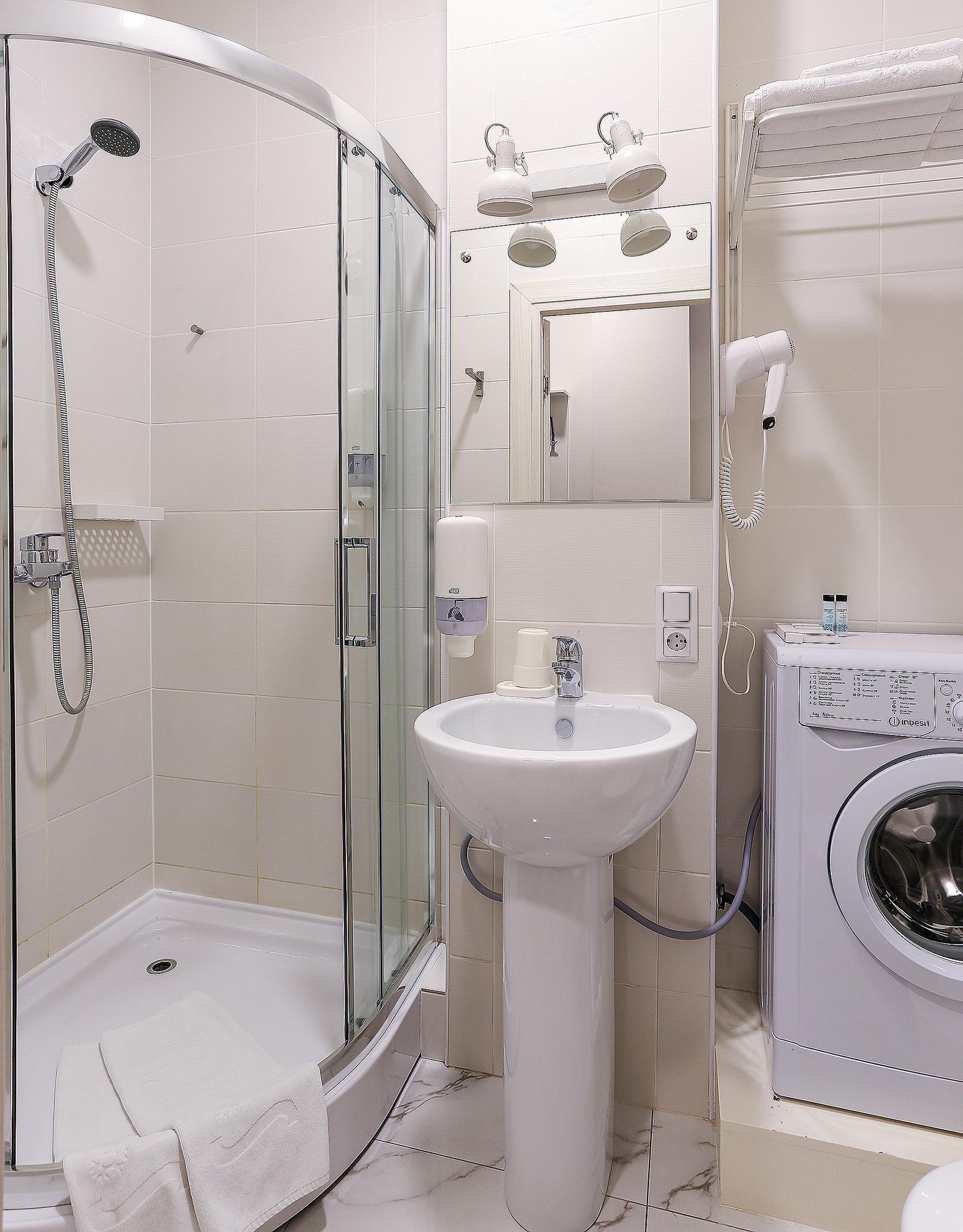 高级一室公寓双人或双床间