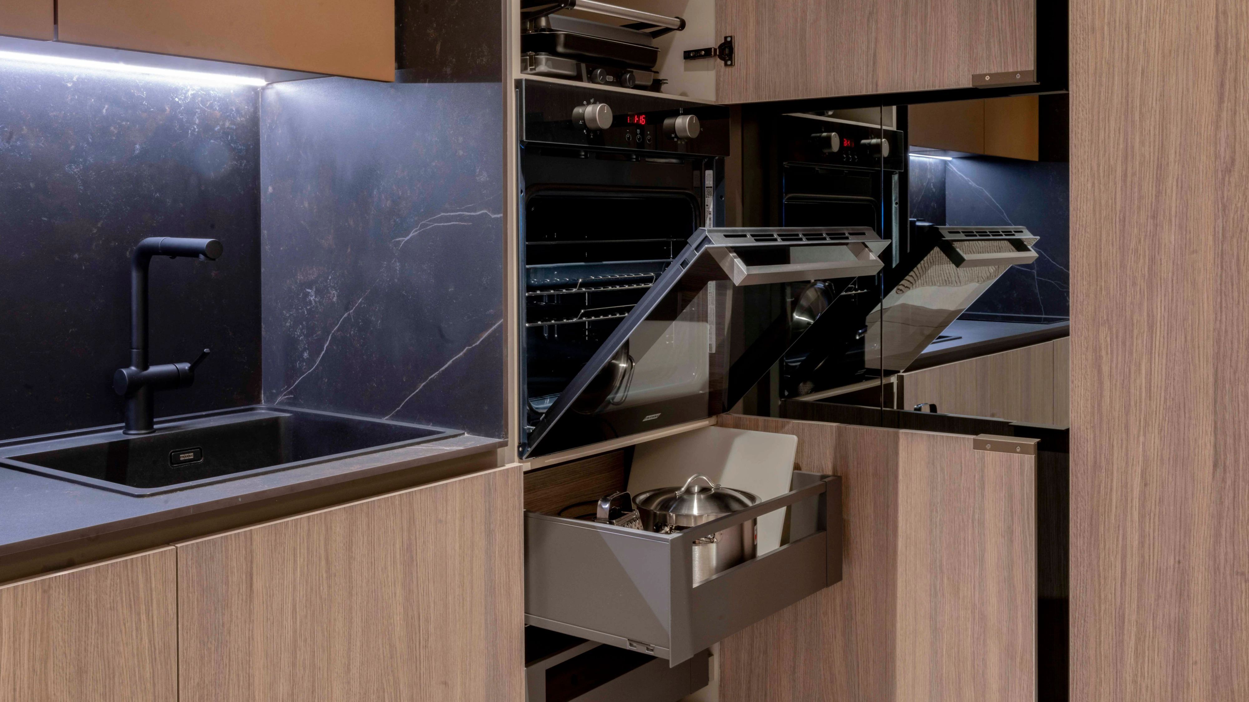 市景一卧室大床套房 - 带梳化床