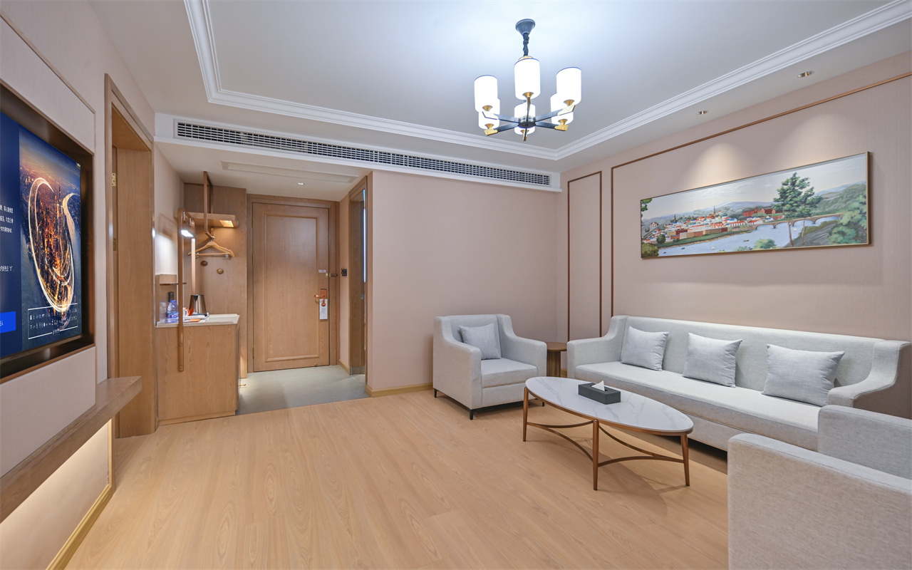 行政棋牌套房（手机投屏+智能客控）