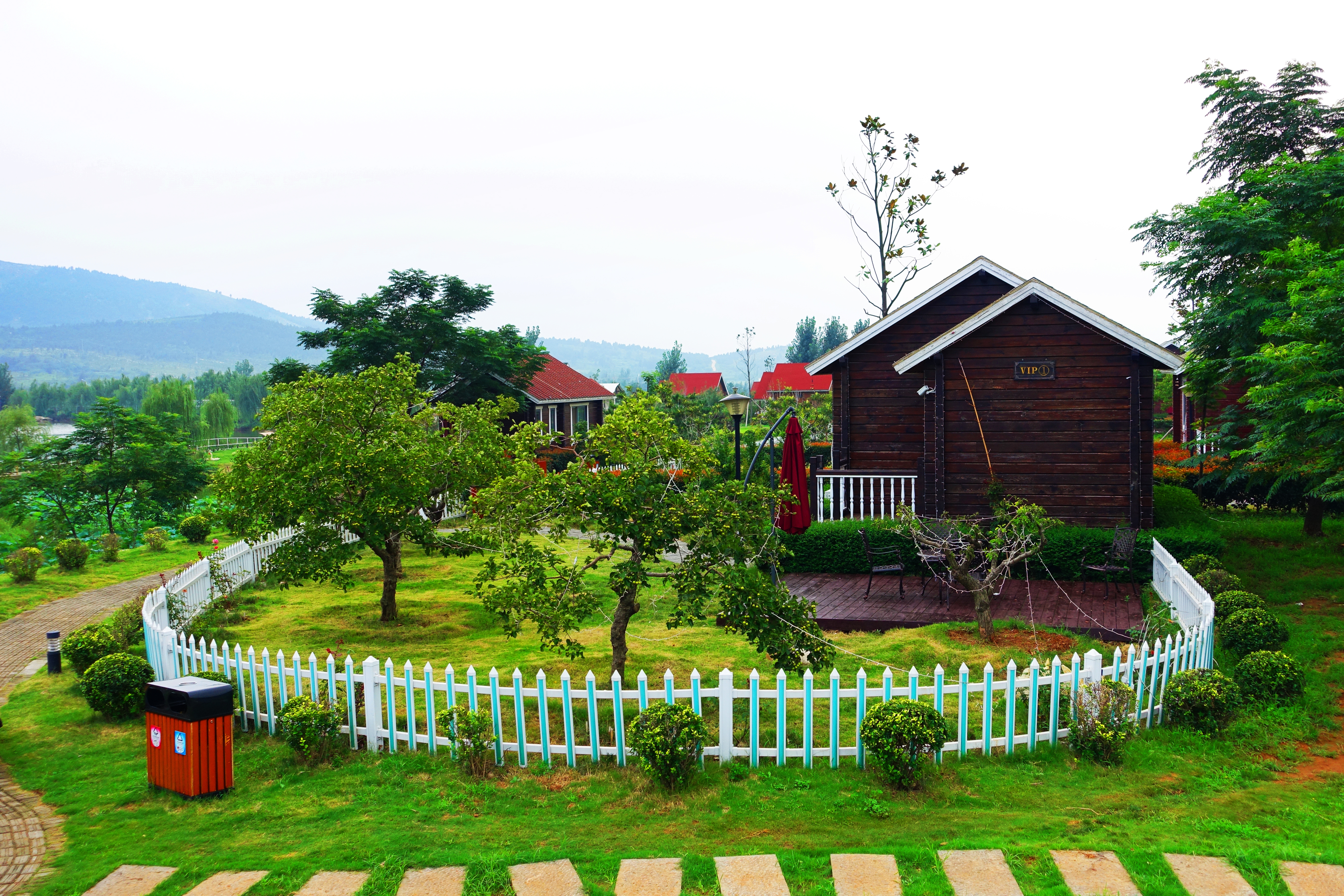 Fairy Tale Forest Cabin (2 Beds)