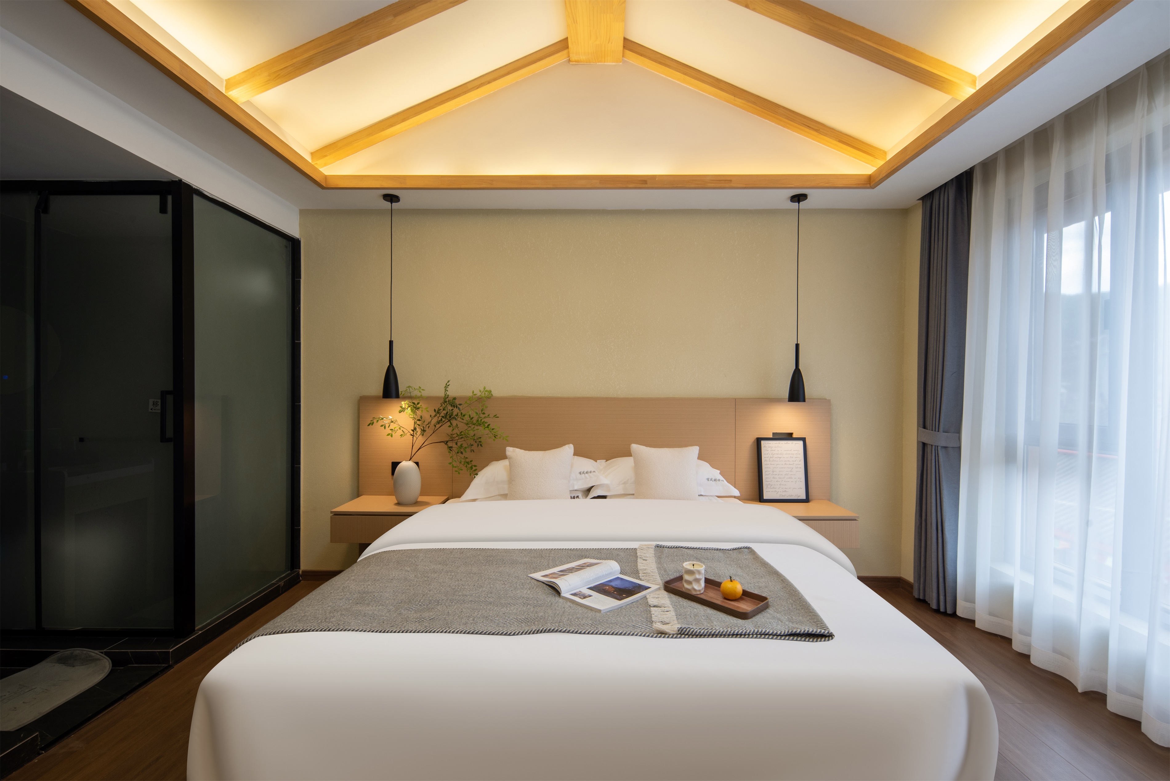 Yi Ji Dao · Garden View Sunshine Double Bed Room