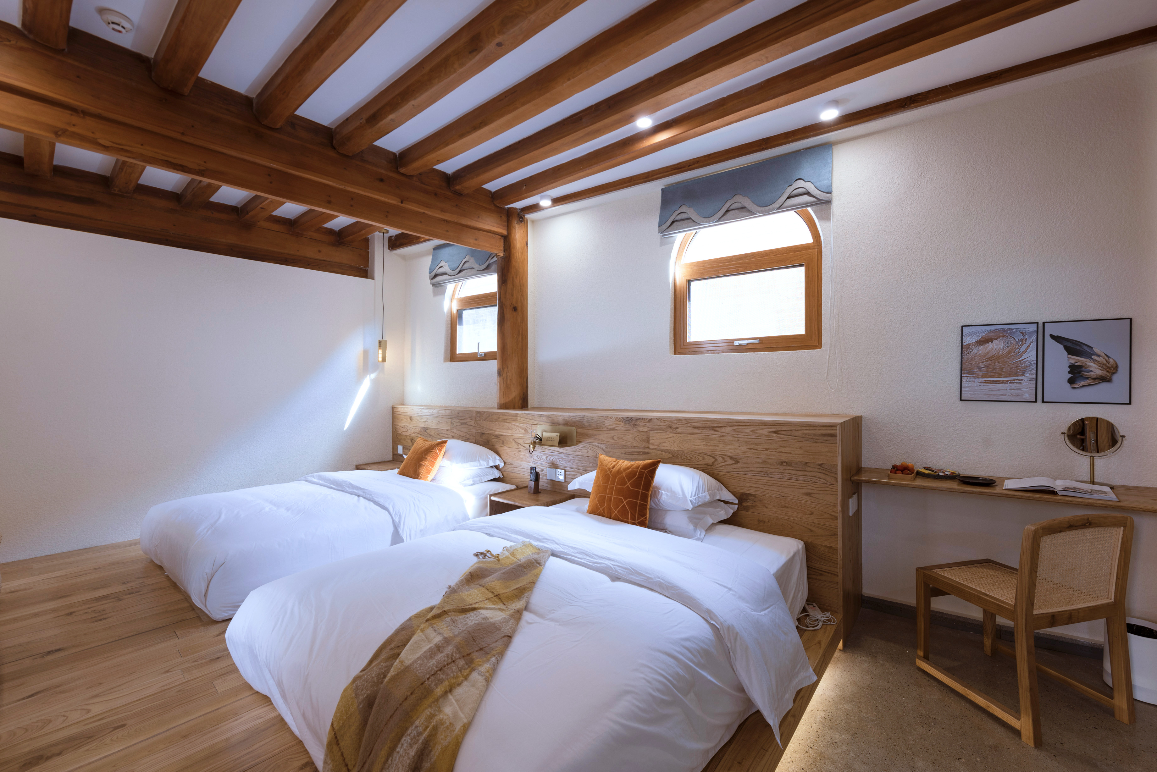 極邊·浮光茶語雙床房「榻榻米·金可兒舒睡床墊·恆温花灑·原木傢俱」