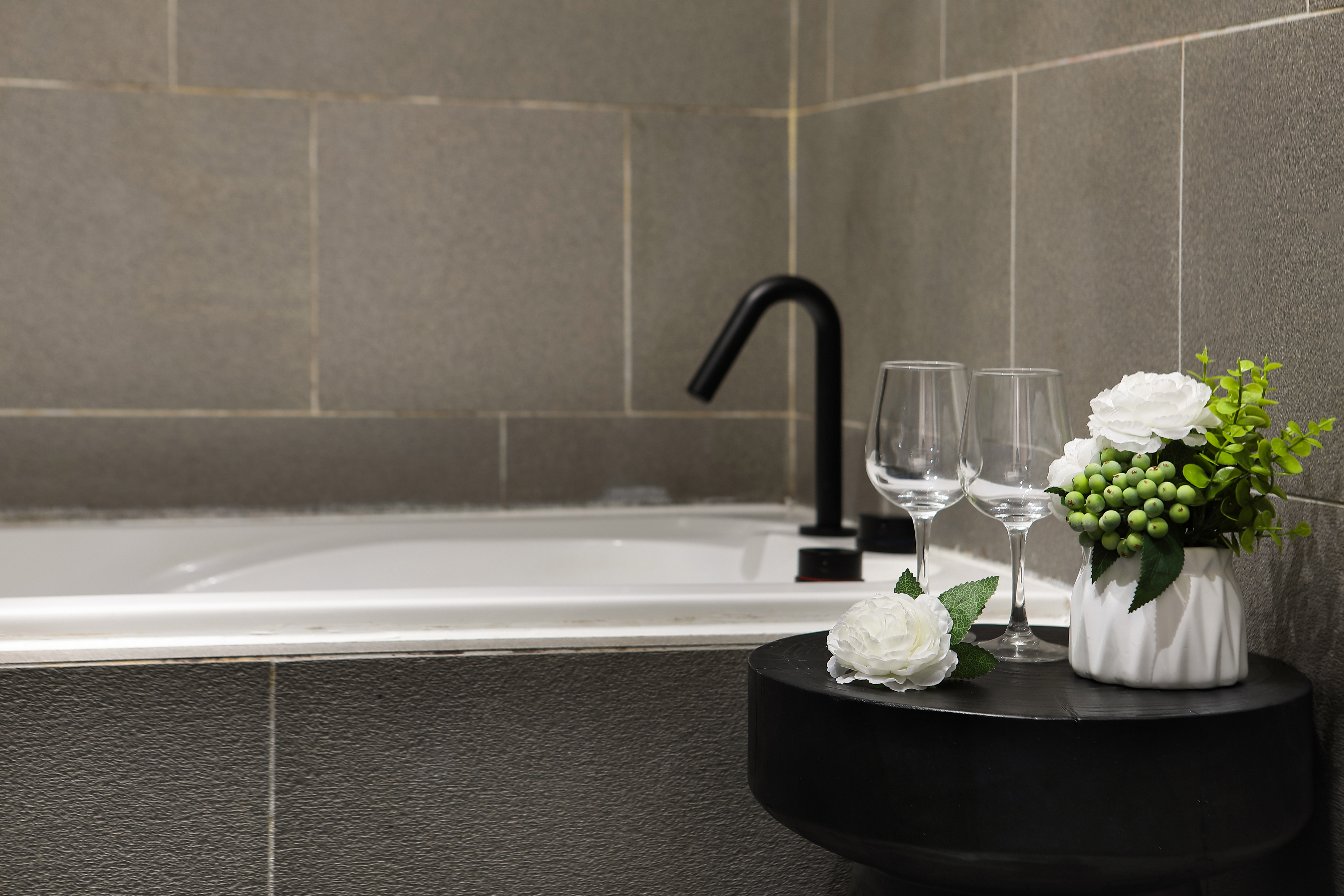 悦山阳台家庭套房（观景阳台+休闲沙发+浴缸+4k电视）