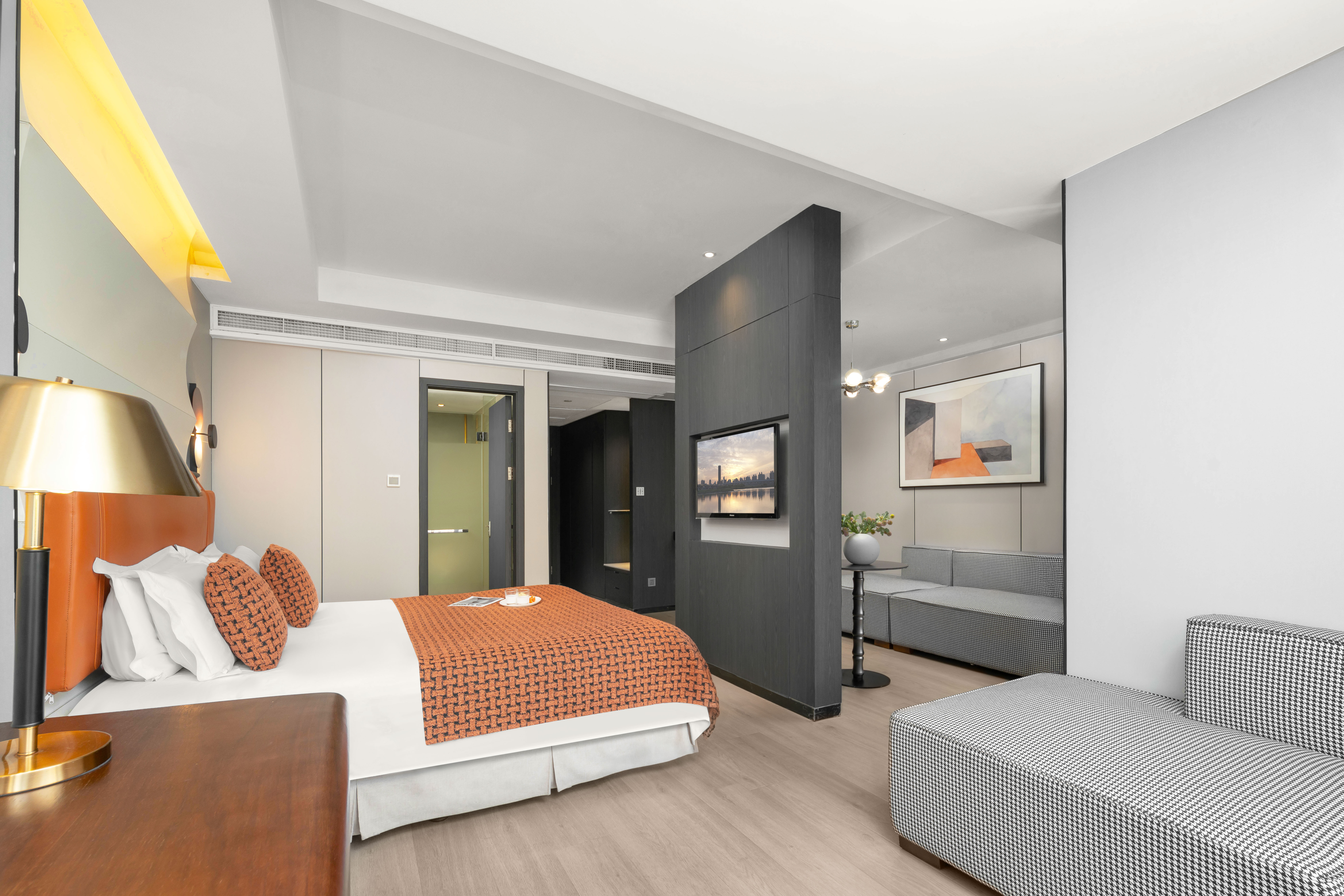 悦享悠然大床房 |（双人沙发+智能马桶）