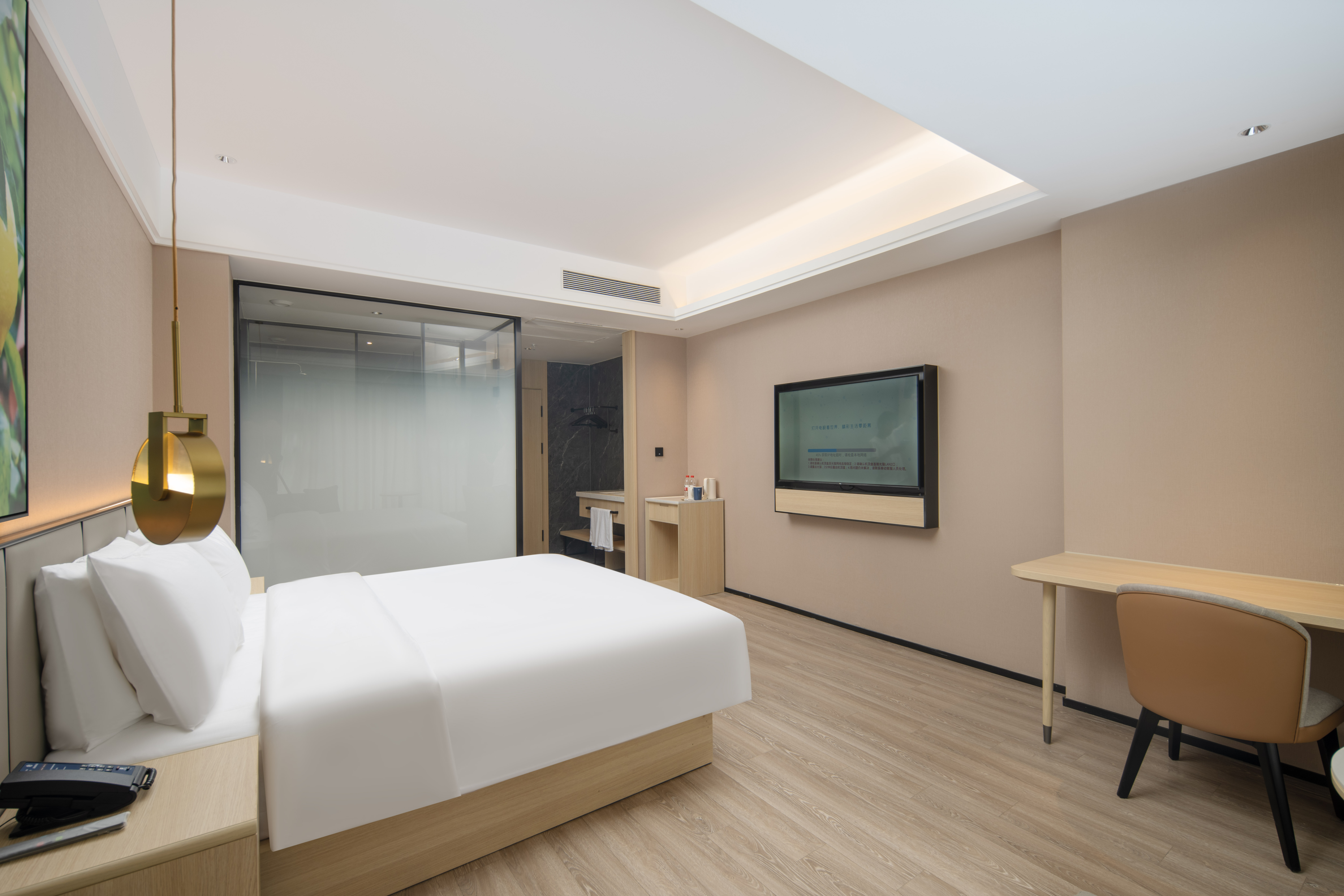 高级大床房【落地窗+电视投屏+智能客控】