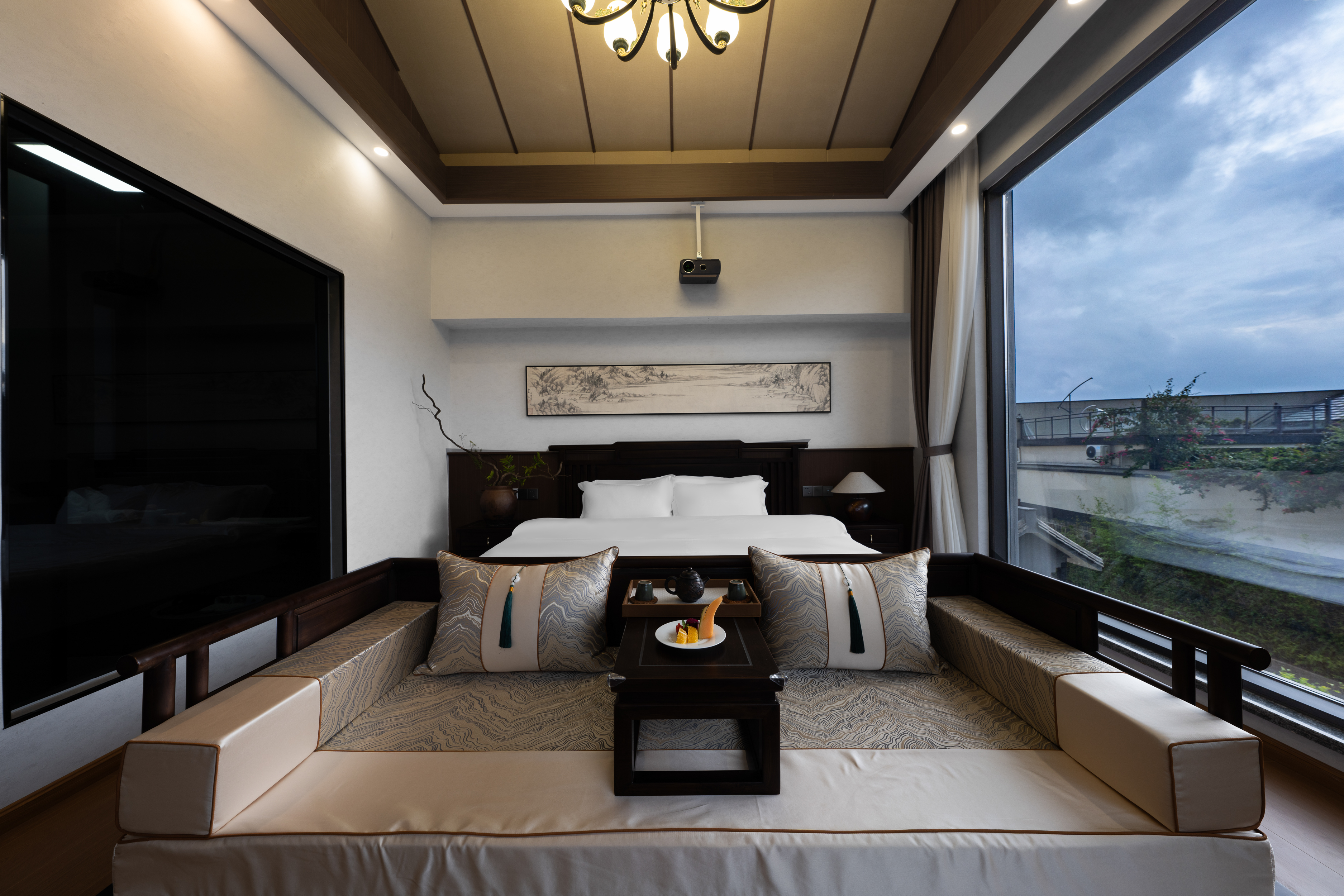 Hot Spring Room (King Bed)