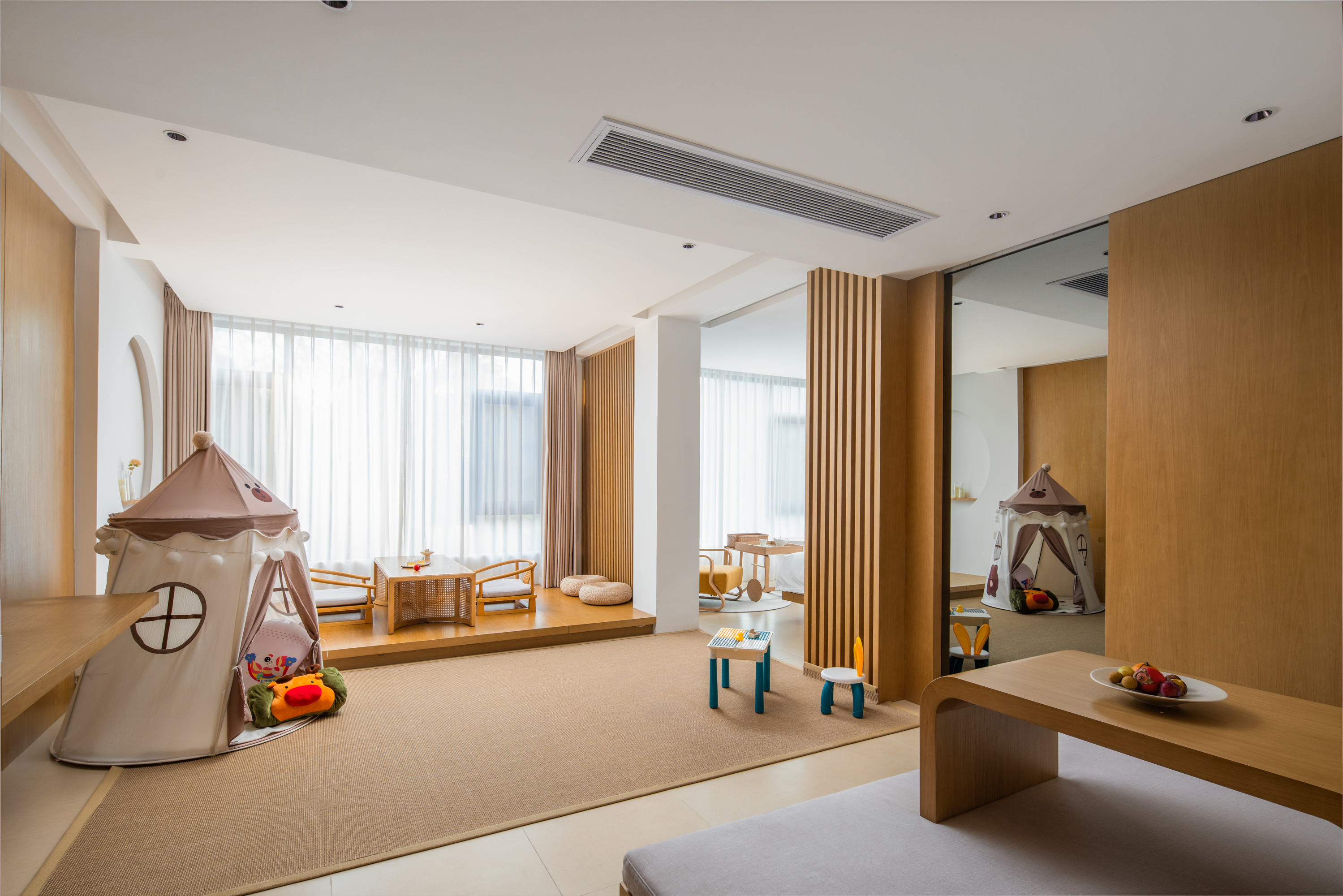 云趣亲子家庭房（180°超大观景+小童帐篷+禅意观景茶桌+观景浴缸+智能马桶）