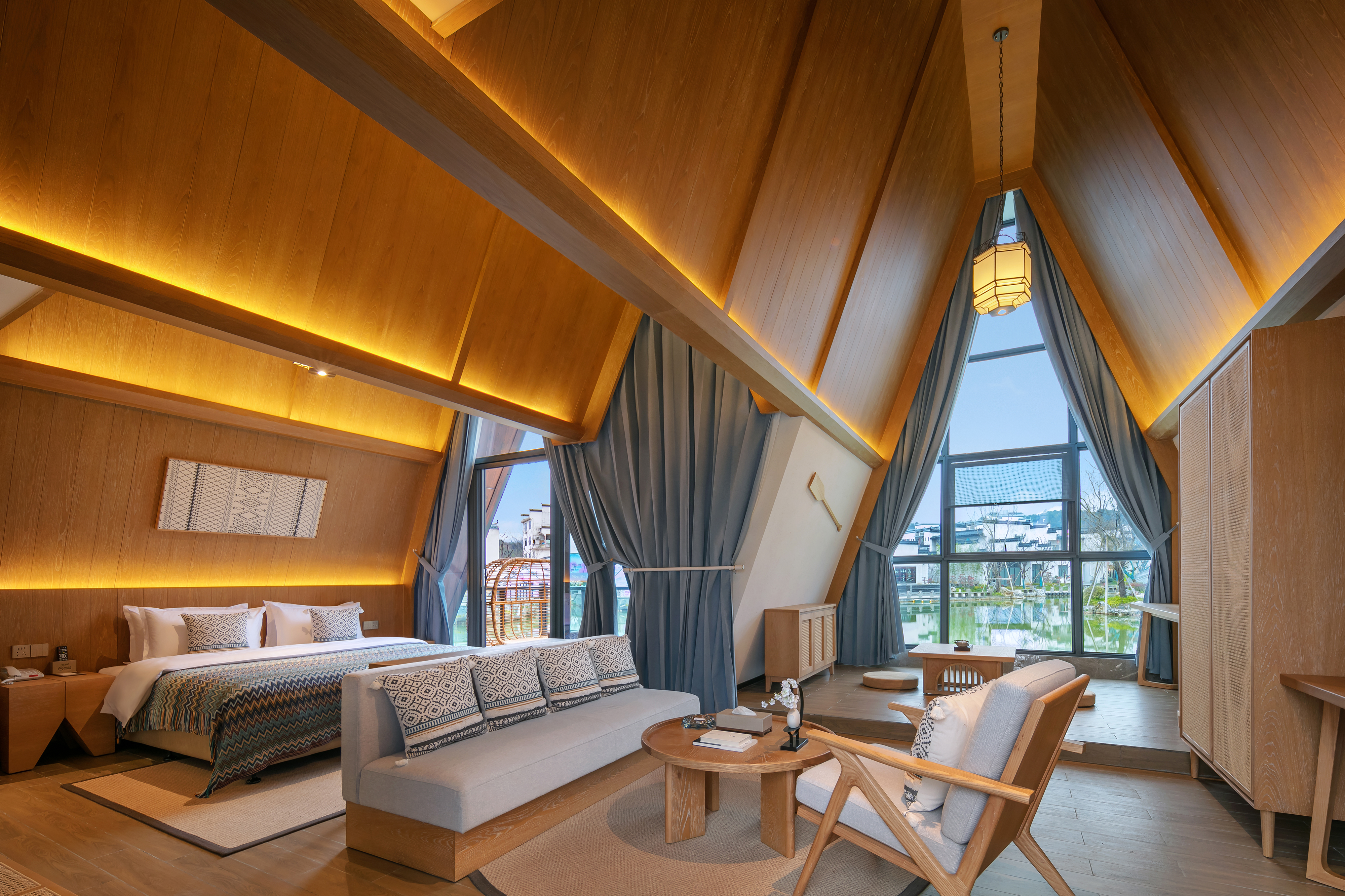 Cabin Suite - With View