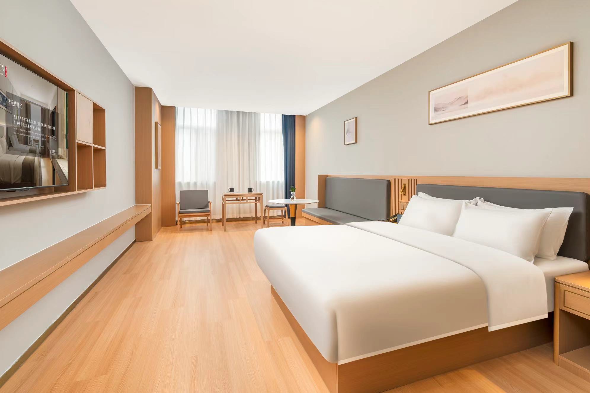 智能高级大床房（智能客控+0压床垫）