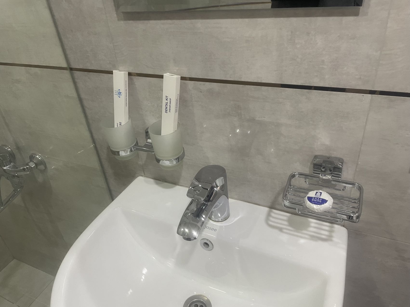 3+1全景商務三床套房（全含：接機/早食/落地簽/增值税）