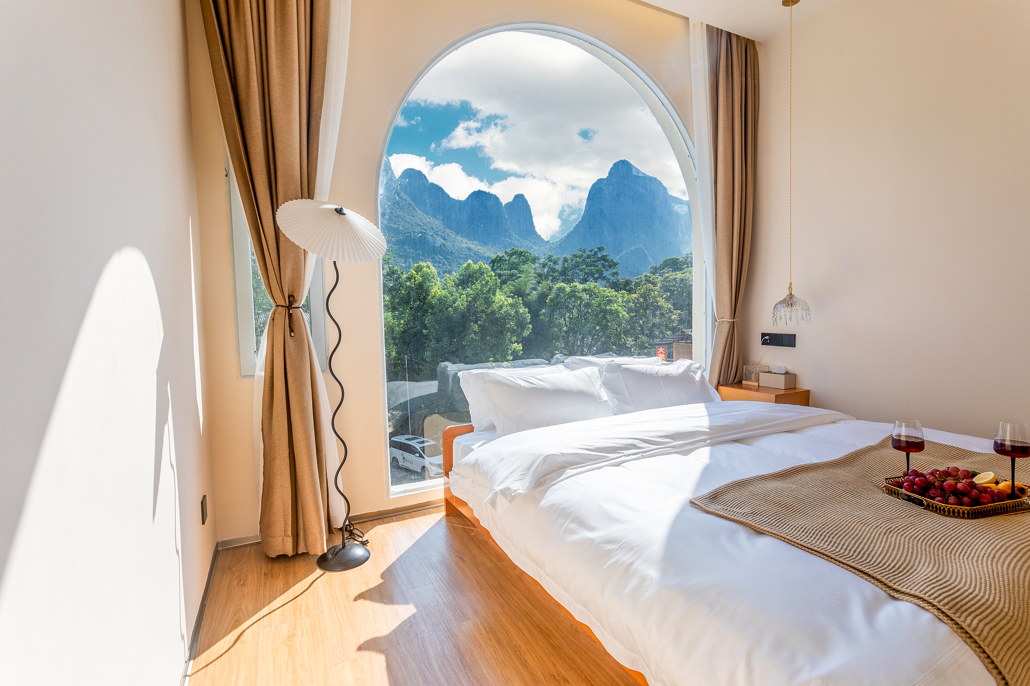 原野·听雨·山景大床房