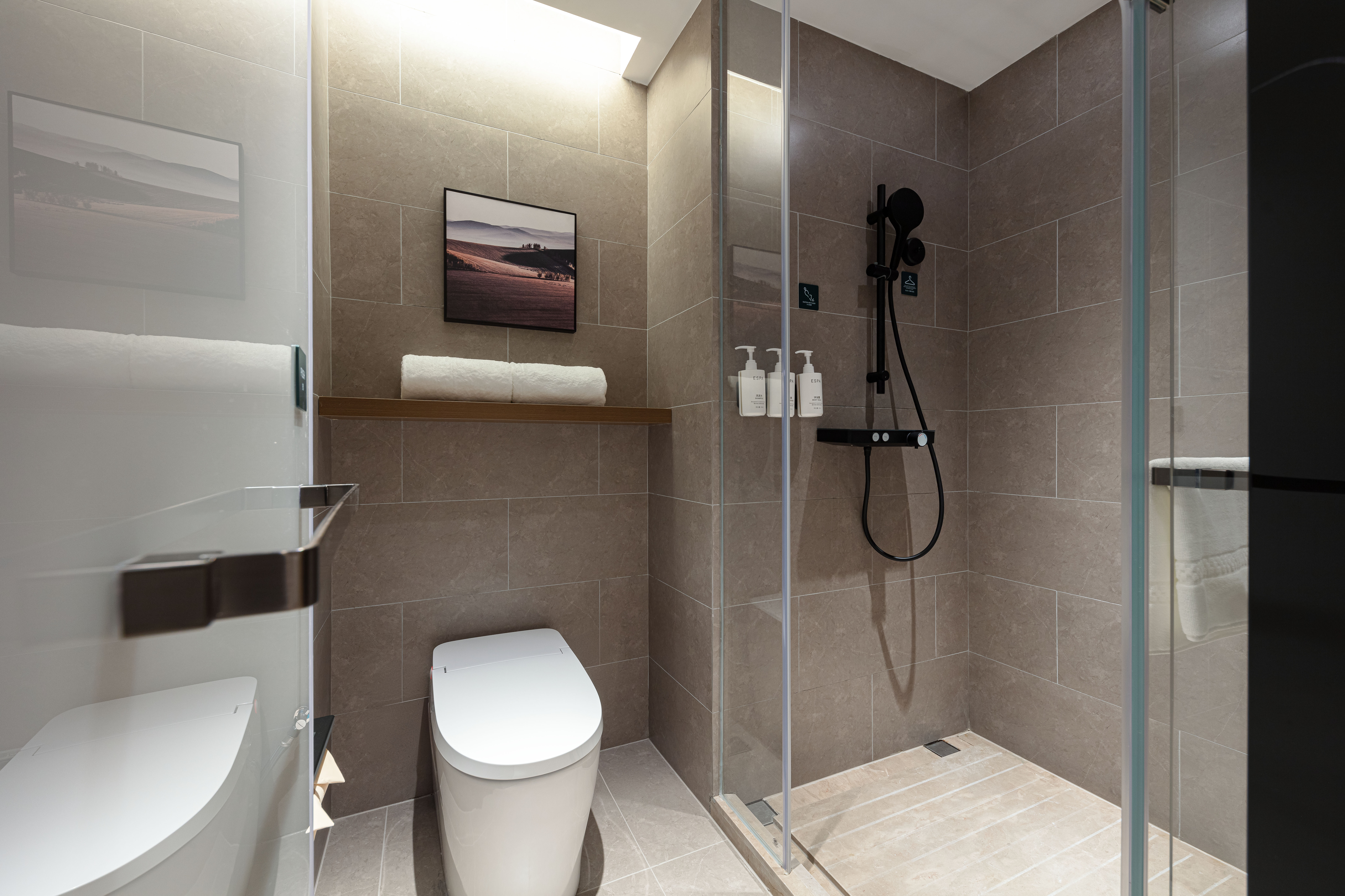 尊享双床房（Mini小冰箱+投屏电视+深睡枕PRO）