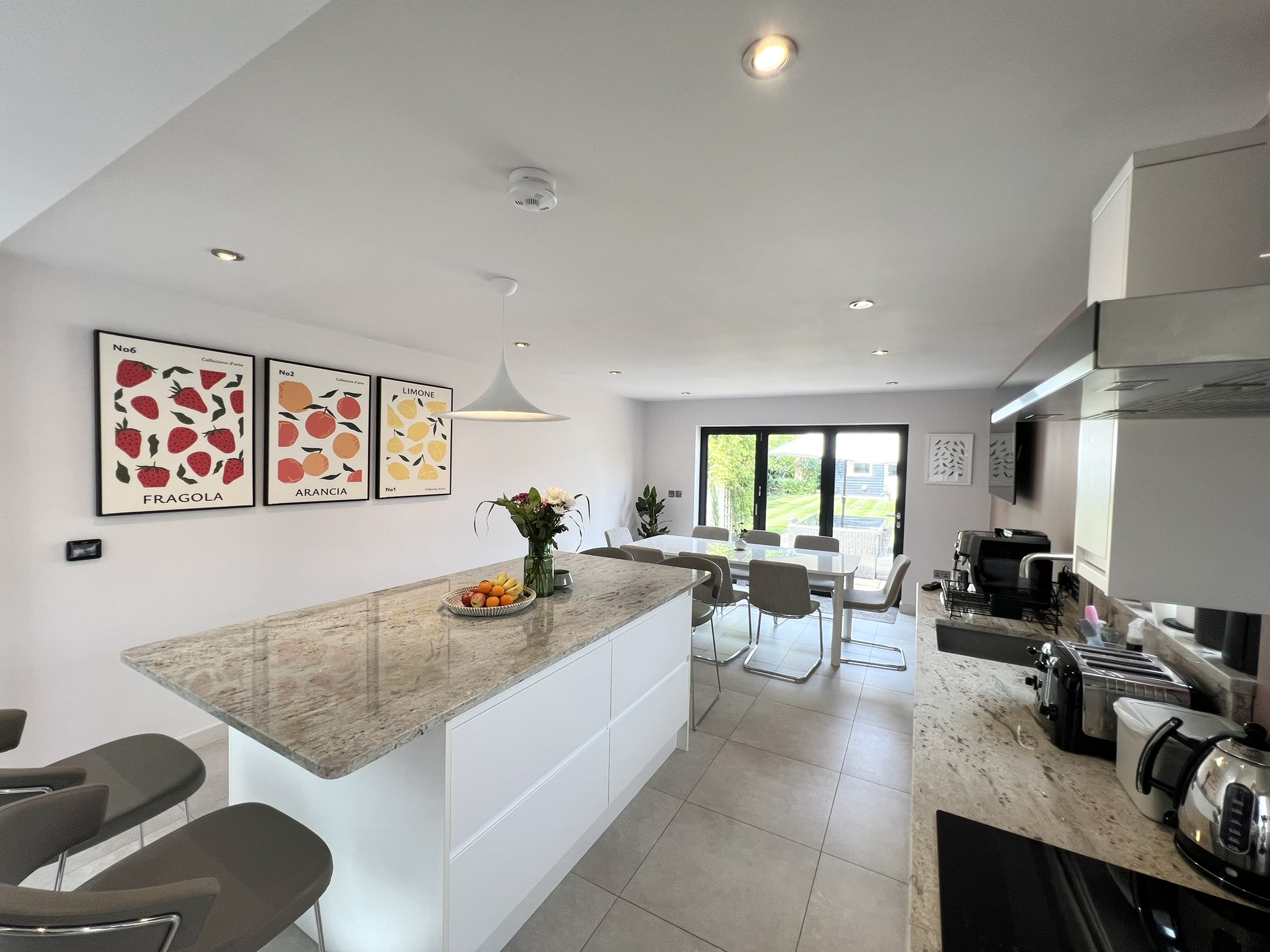 私人四卧室小屋