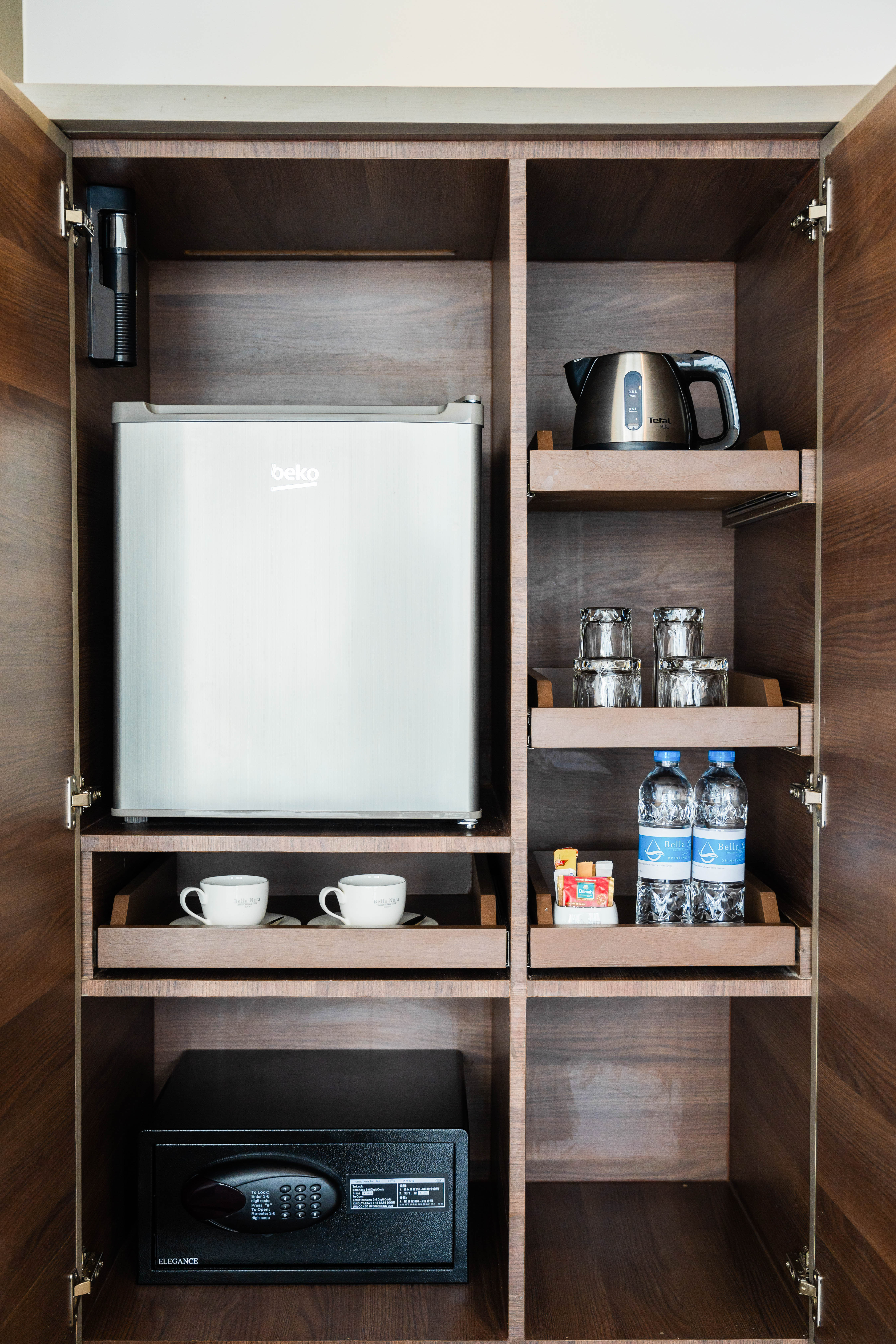 豪華直通泳池大床房