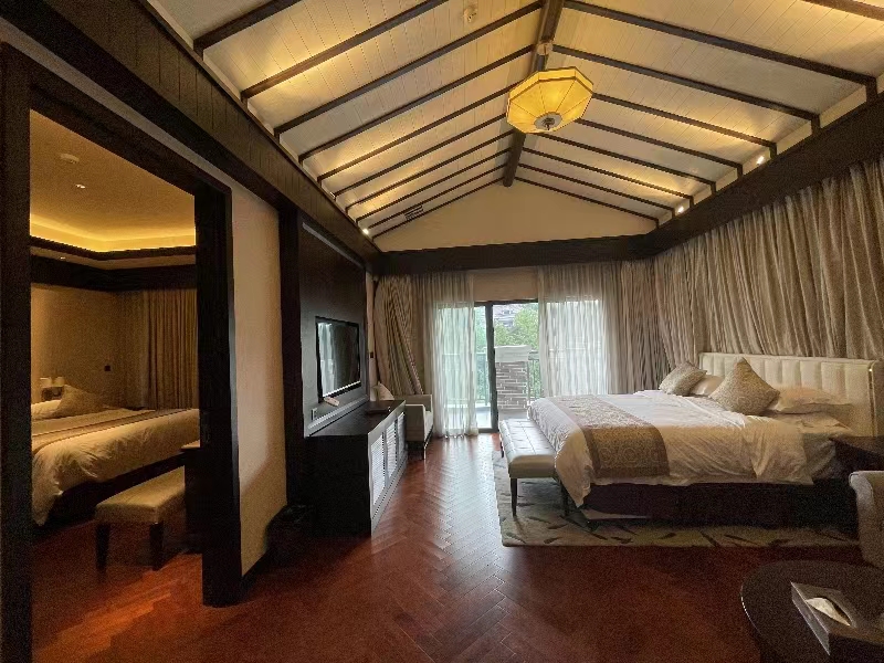 豪华标间（套房）