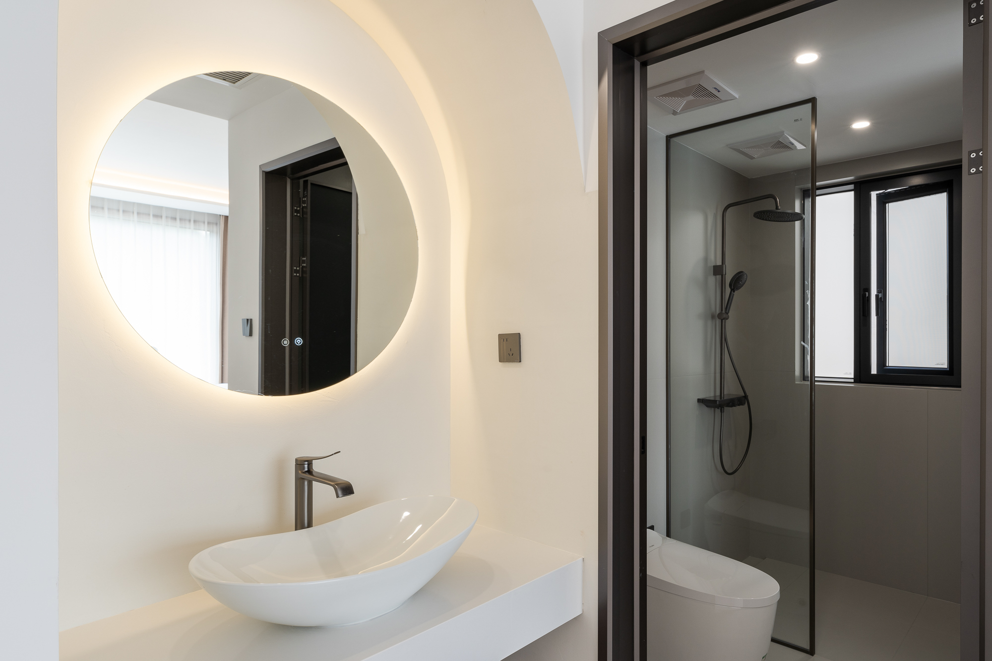 Smart Room - Mountain-View (2 Beds) (Window)