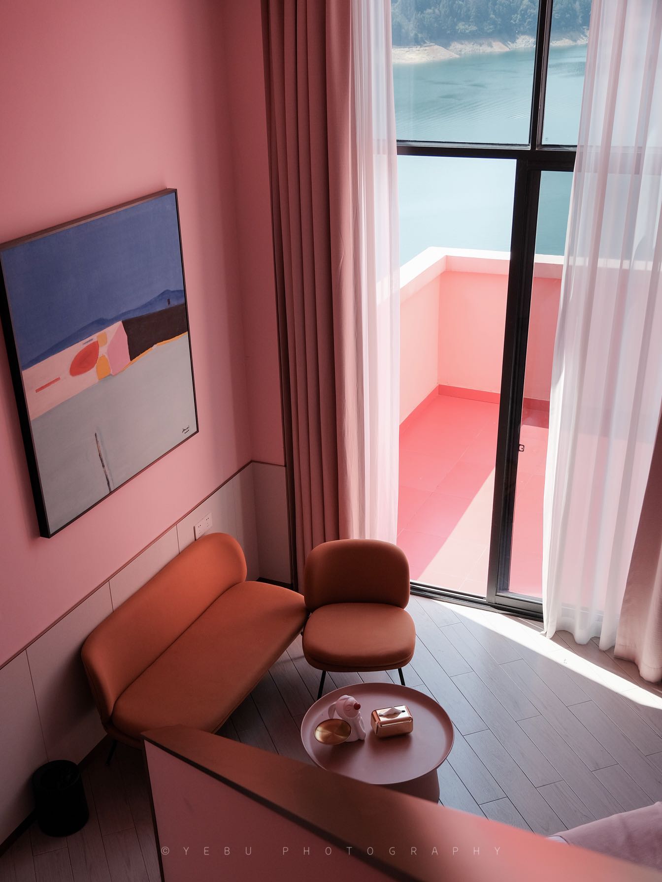 Baron Duplex Twin Room