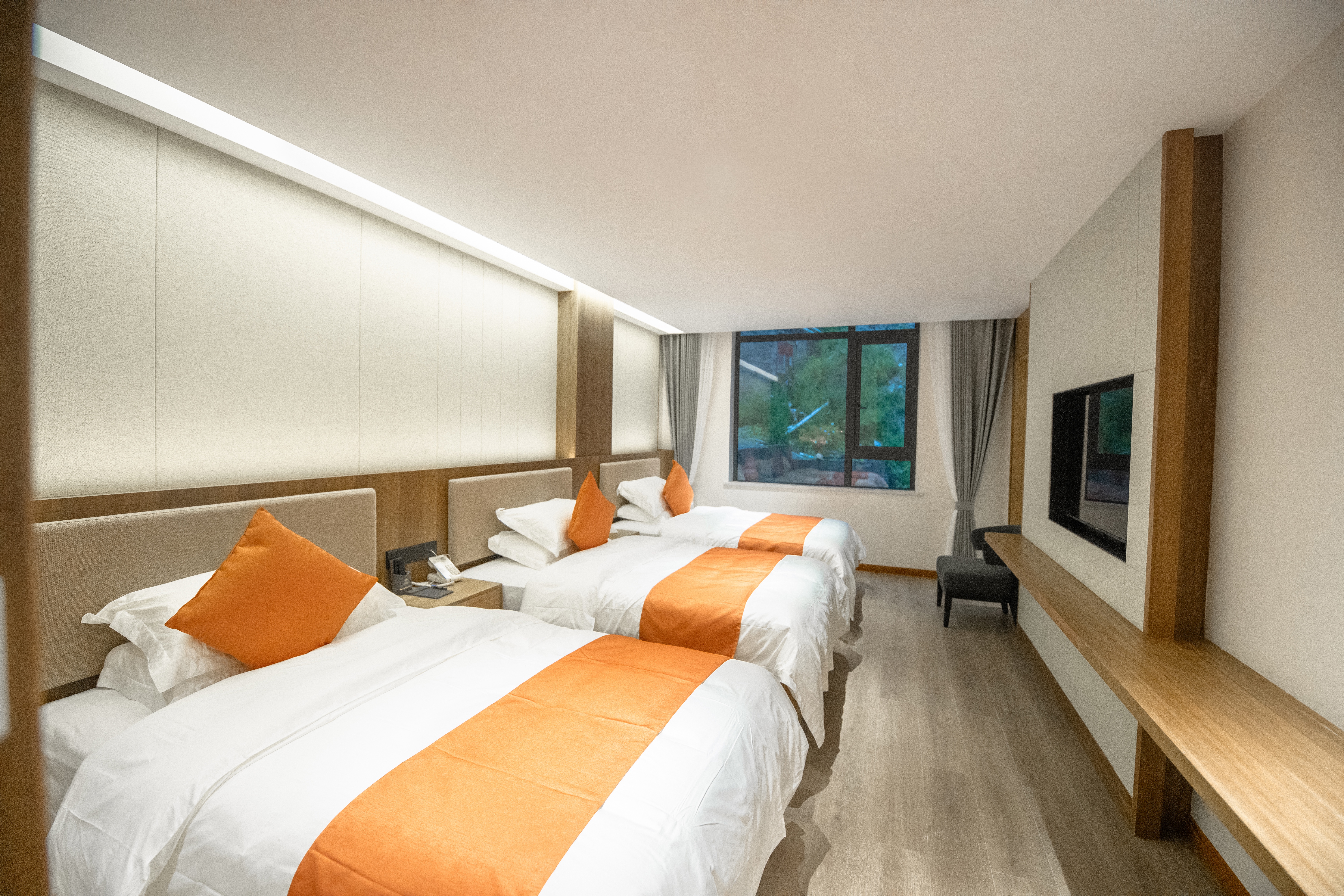 三人间（地暖）