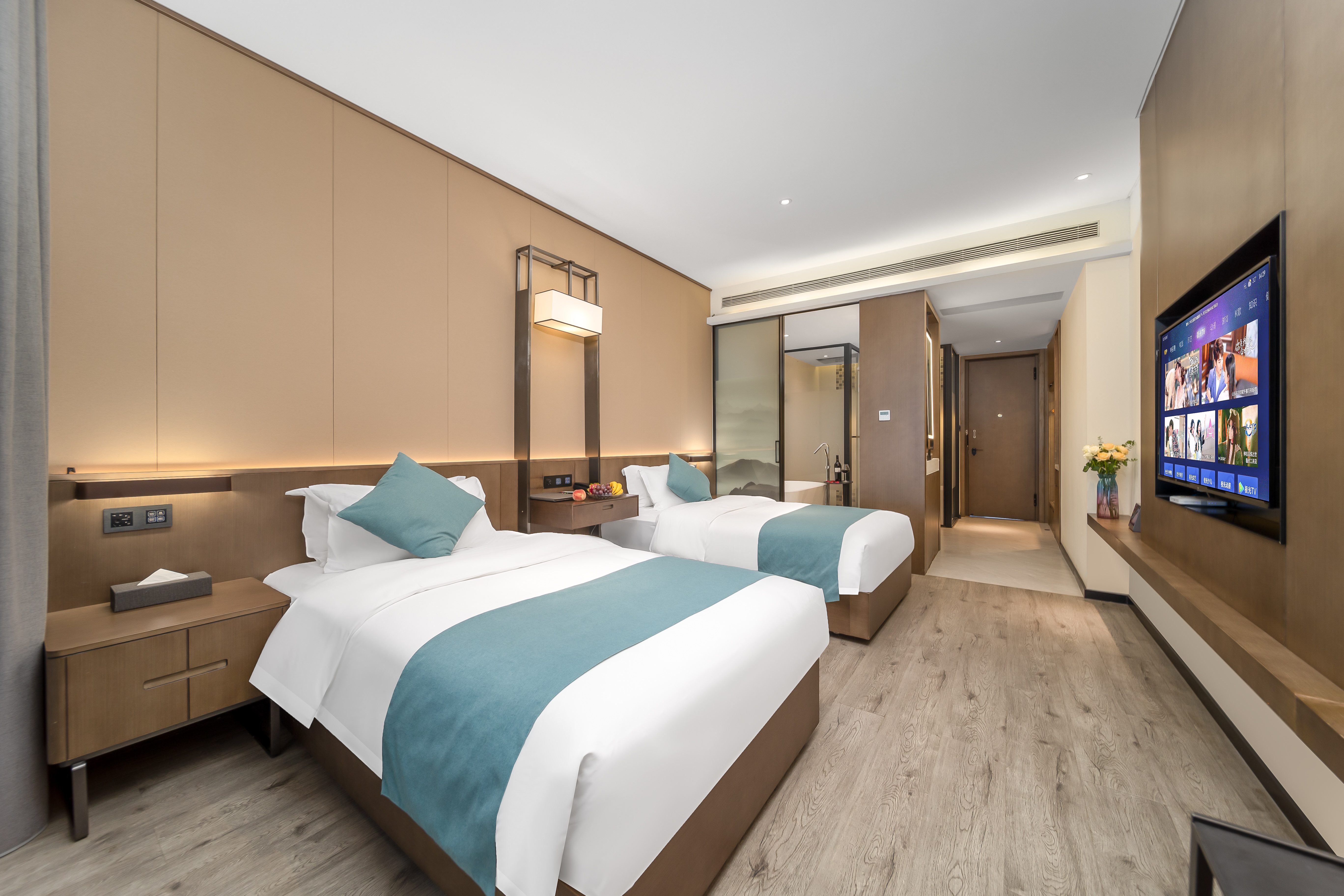 标准双床房 | 观景阳台+大浴缸+慕思床垫+巨屏K歌