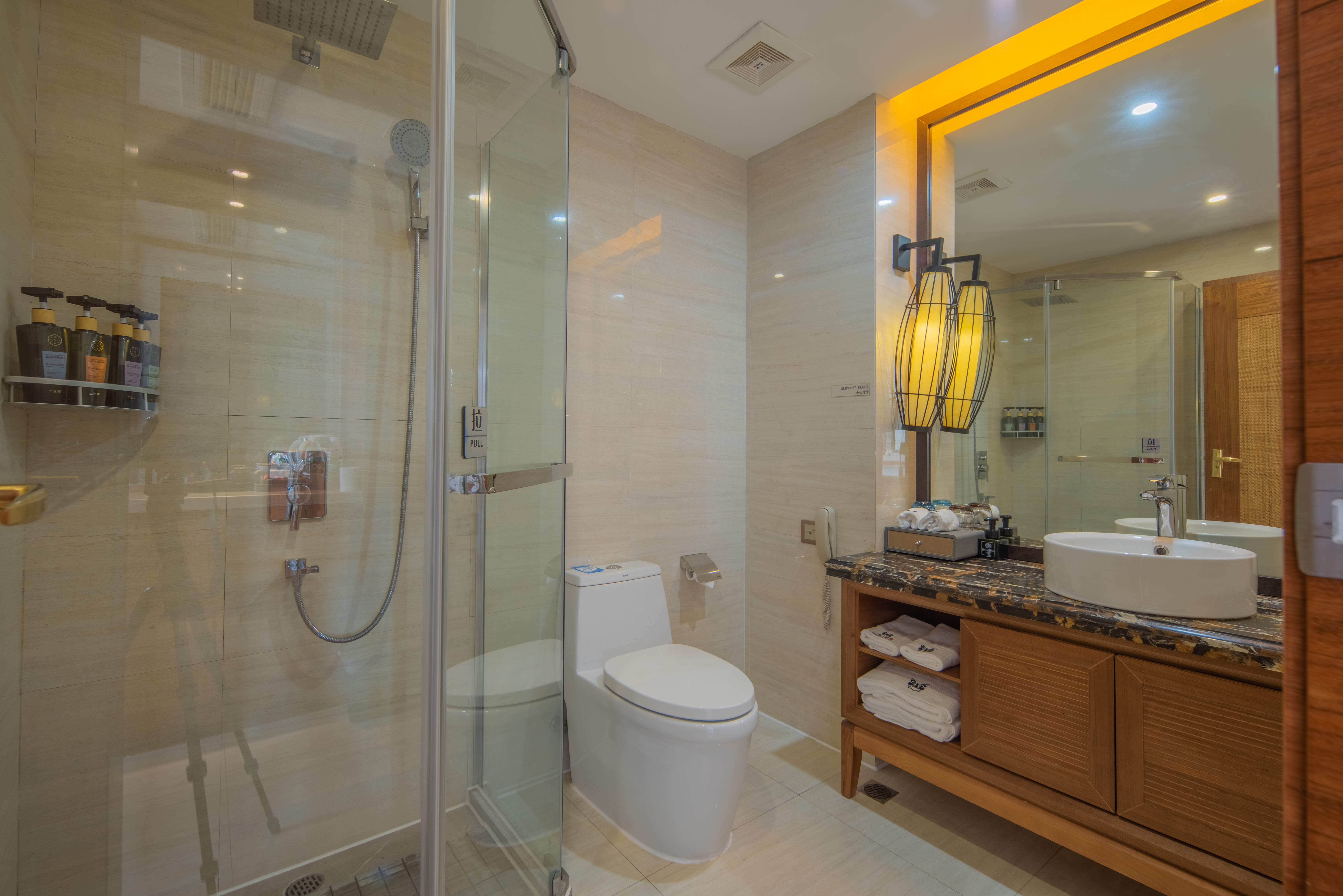 Garden Room - Garden-View