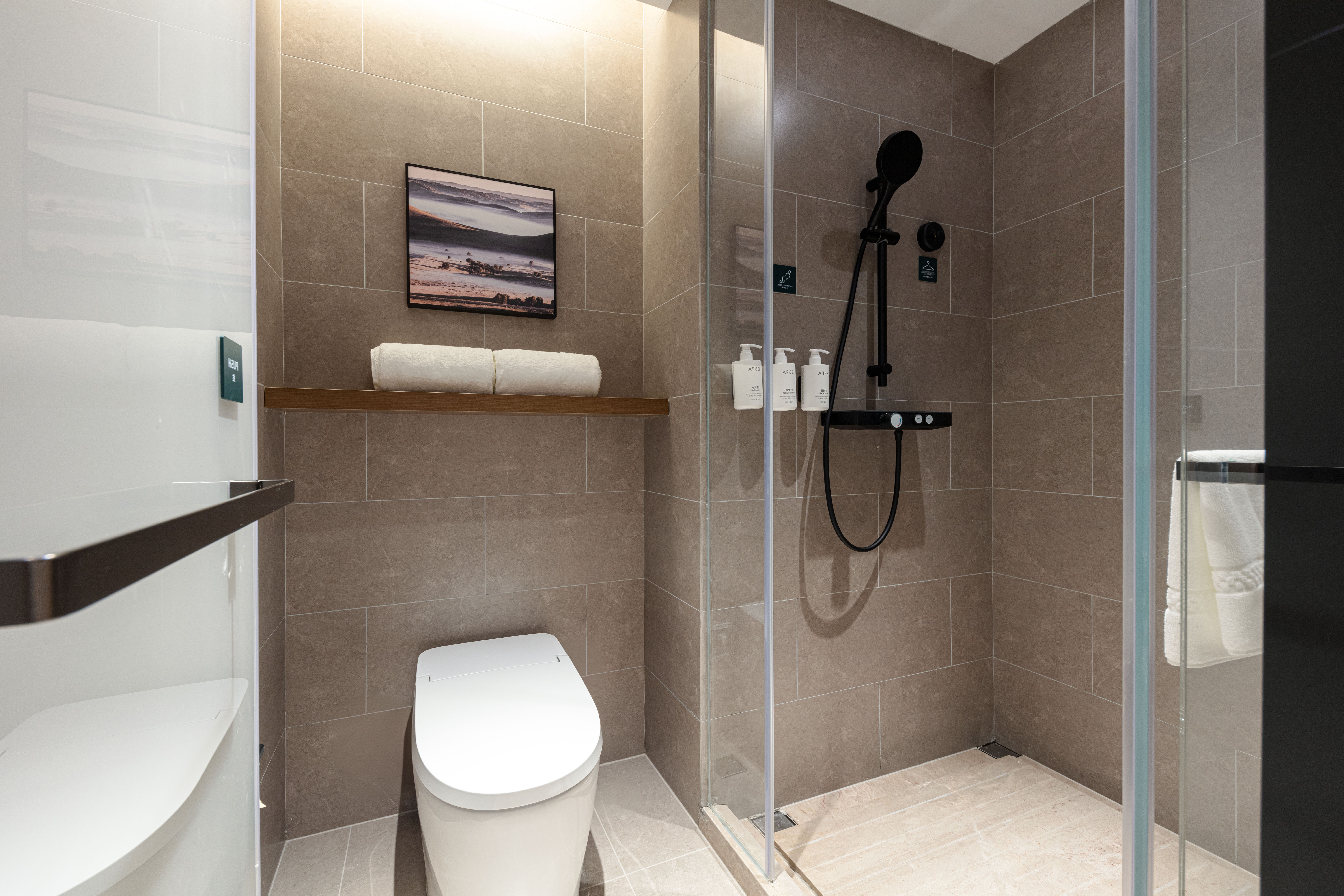 高级双床房（Mini小冰箱+投屏电视+深睡枕PRO）