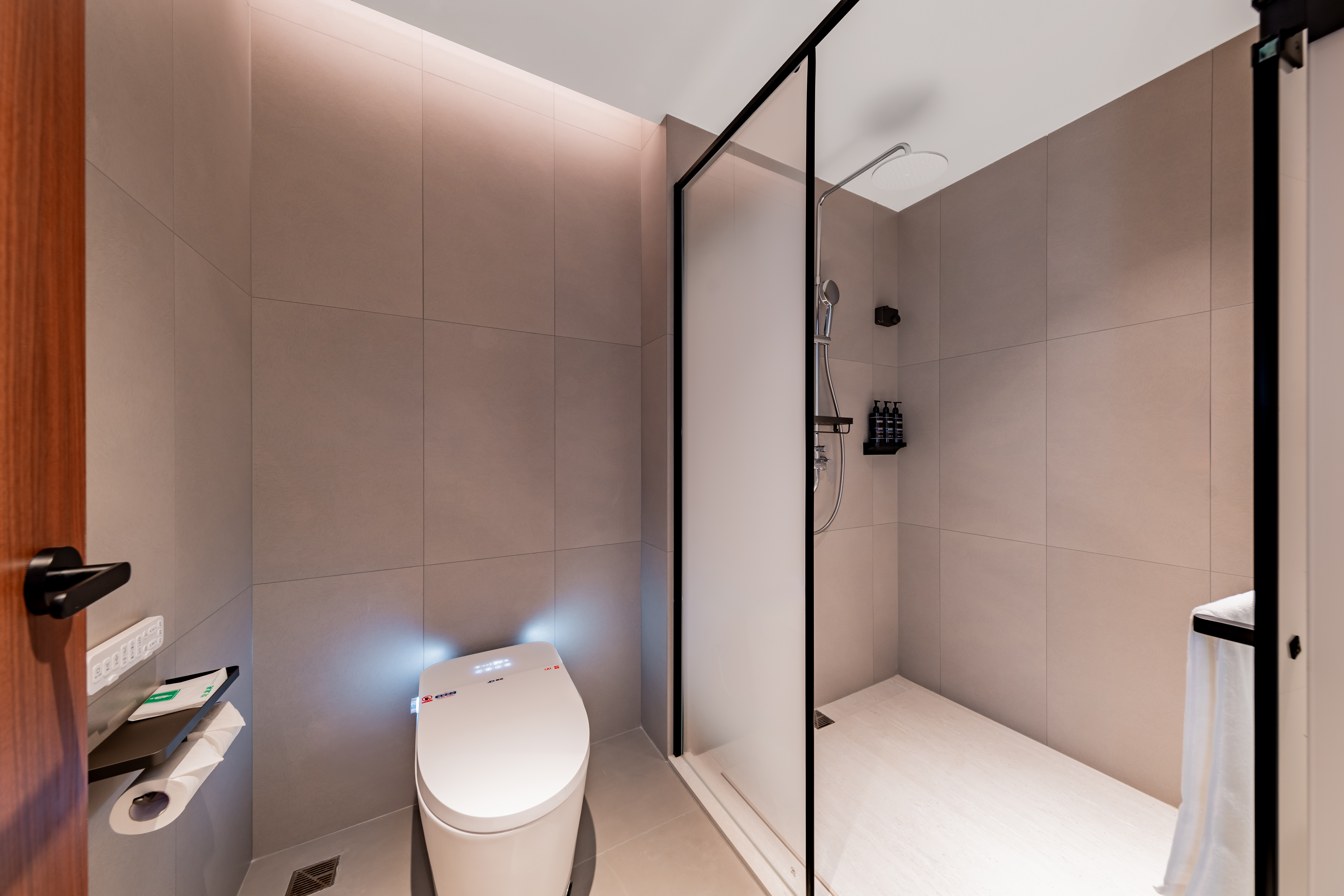 商务双床房『全屋智能?迷你小冰箱』