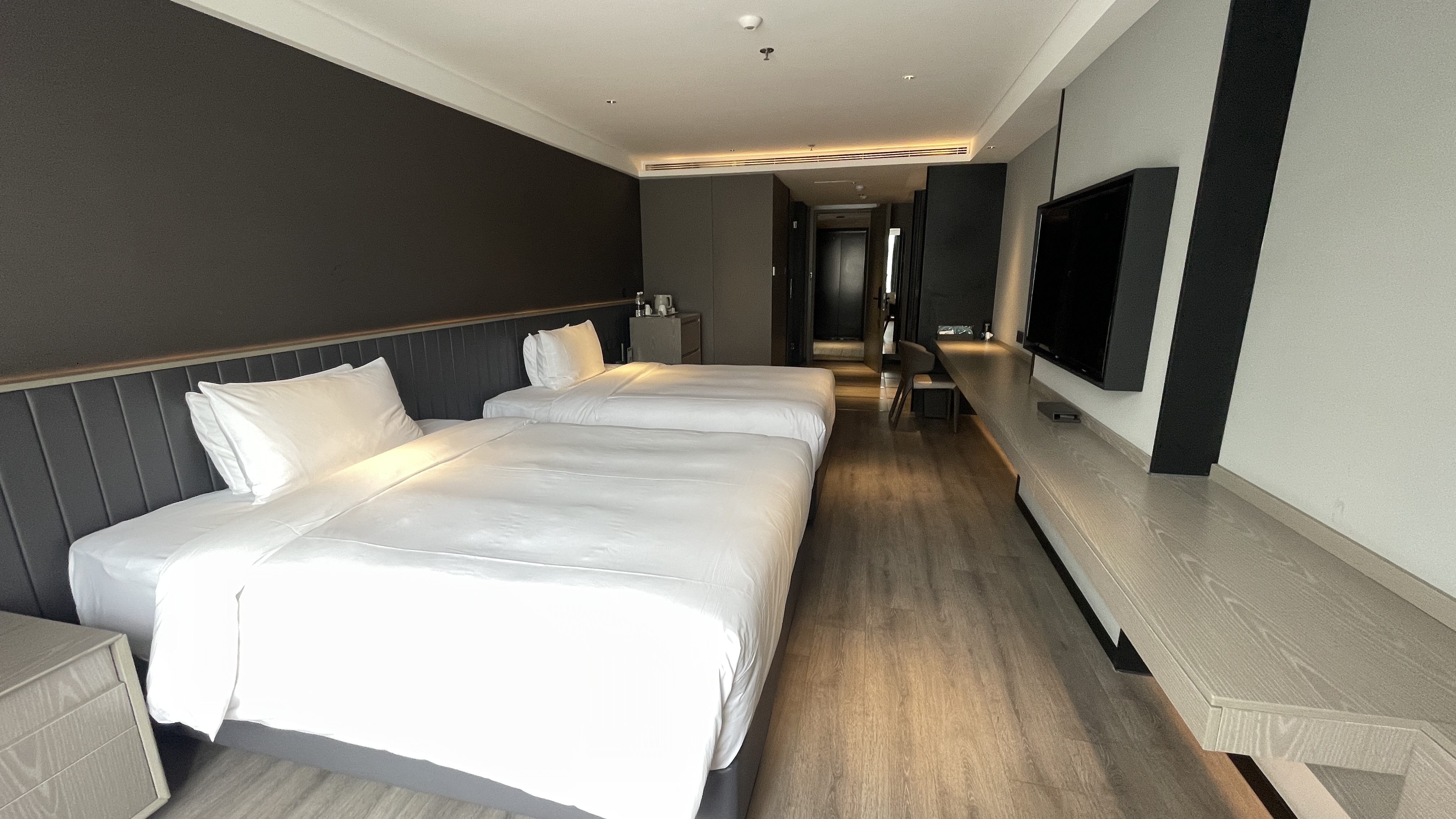 Family Friendly Smart Room (2 Beds) (Window)