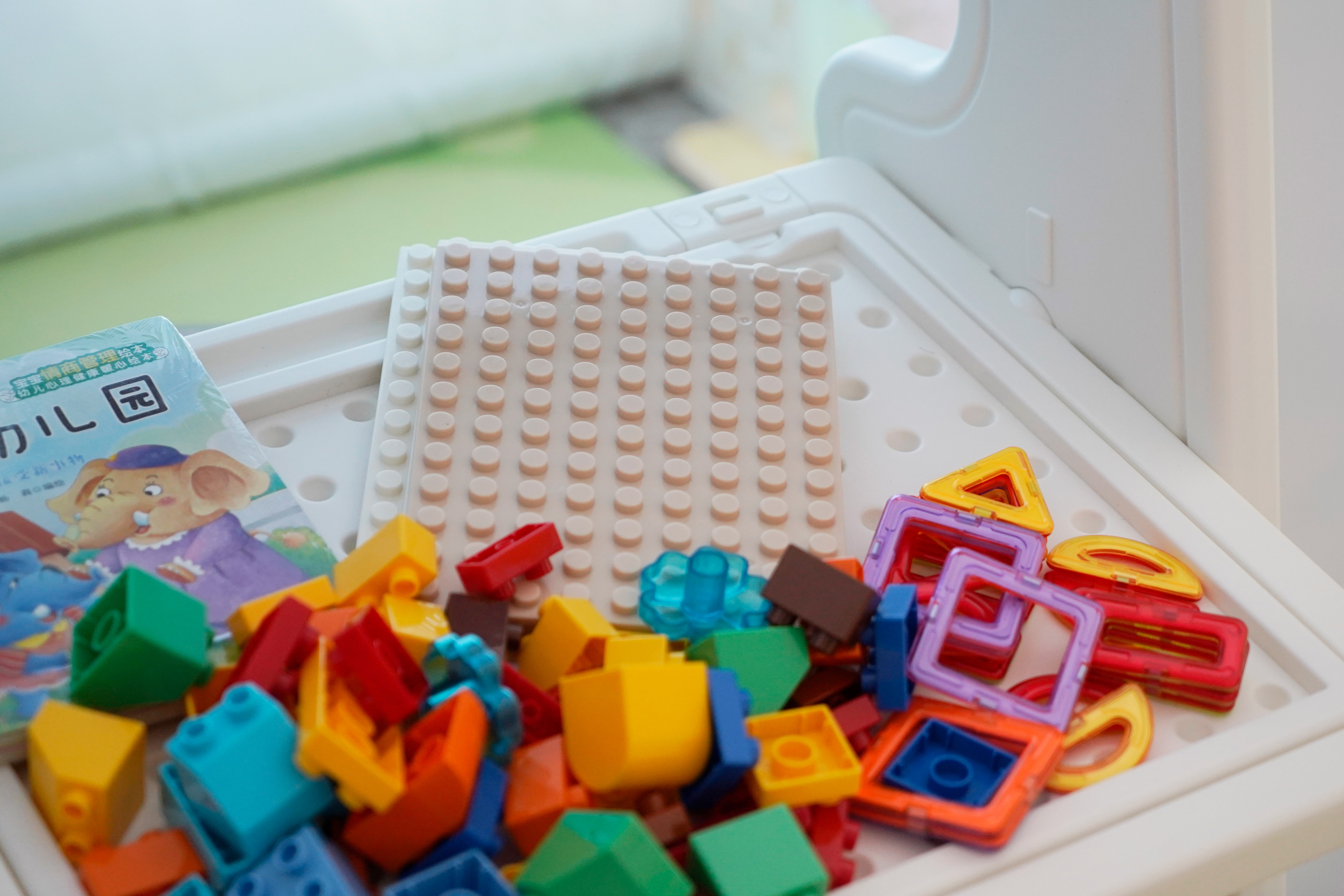 奶龙主题亲子套房