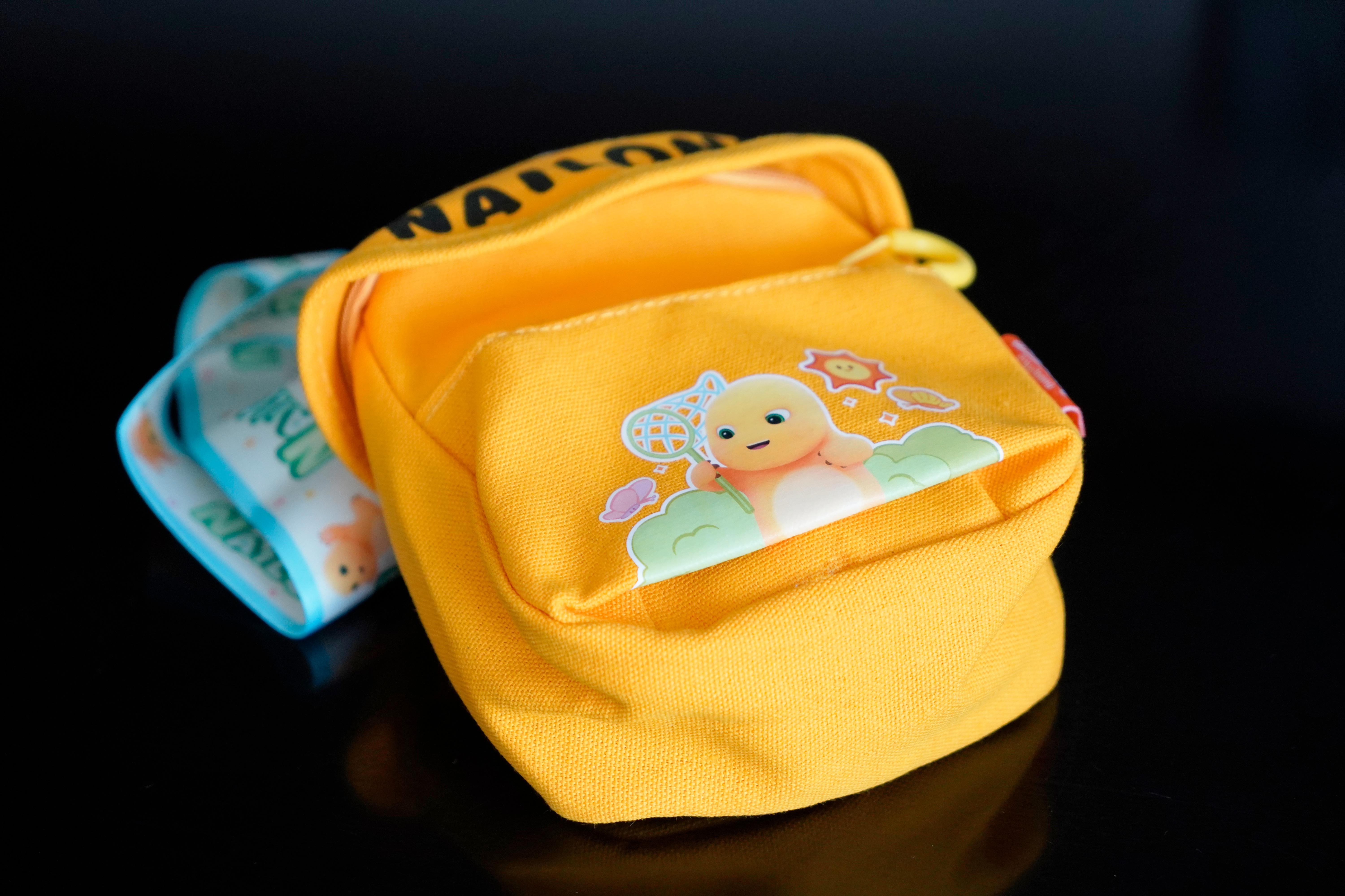 奶龙主题亲子套房