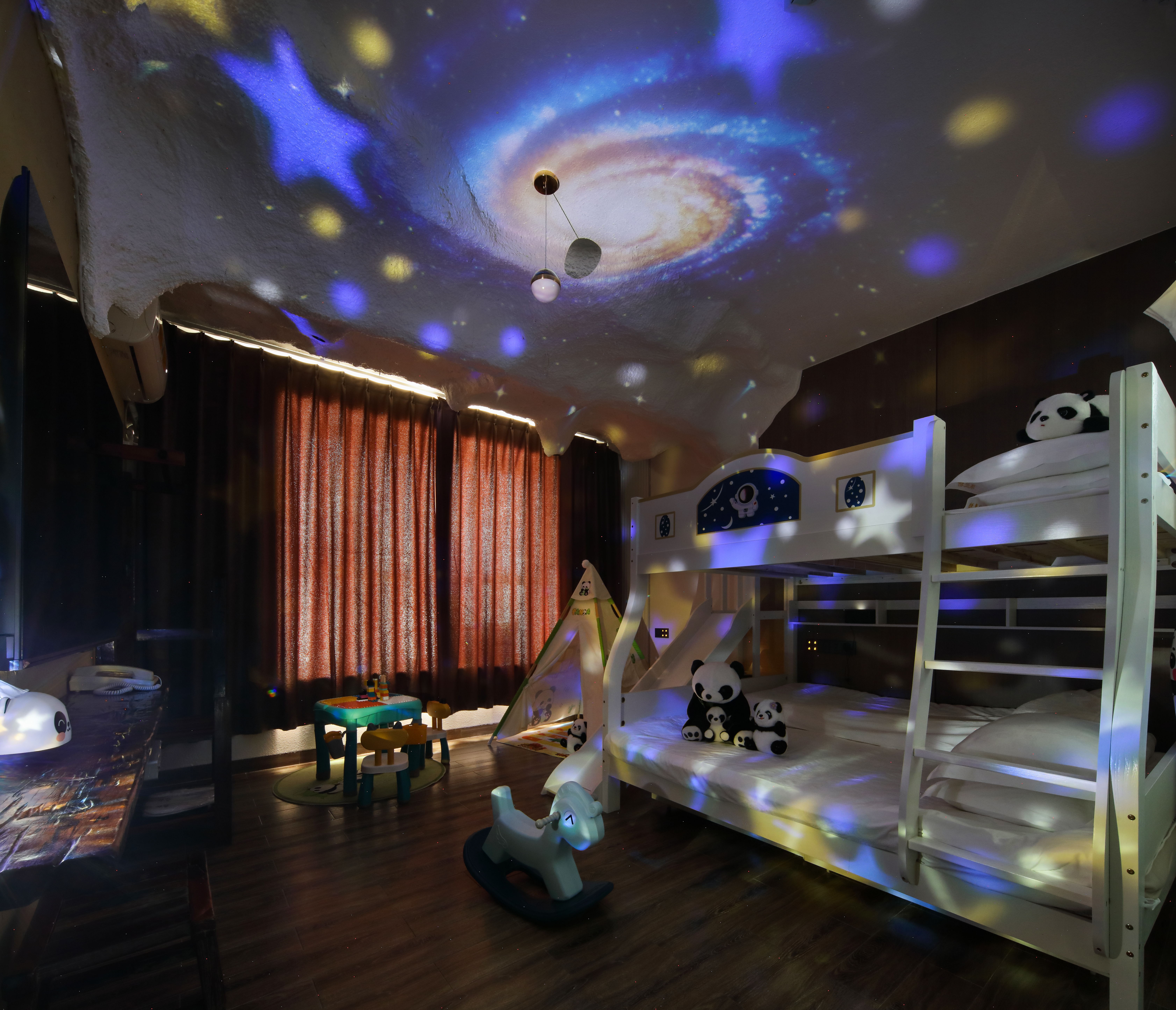 童趣奇缘||亲子滑梯星空房+欢乐上下铺+小童小帐篷