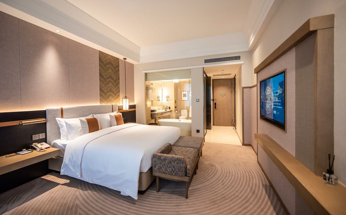 商务楼|商务大床房（电视投屏+护颈枕+德国高端衞浴）