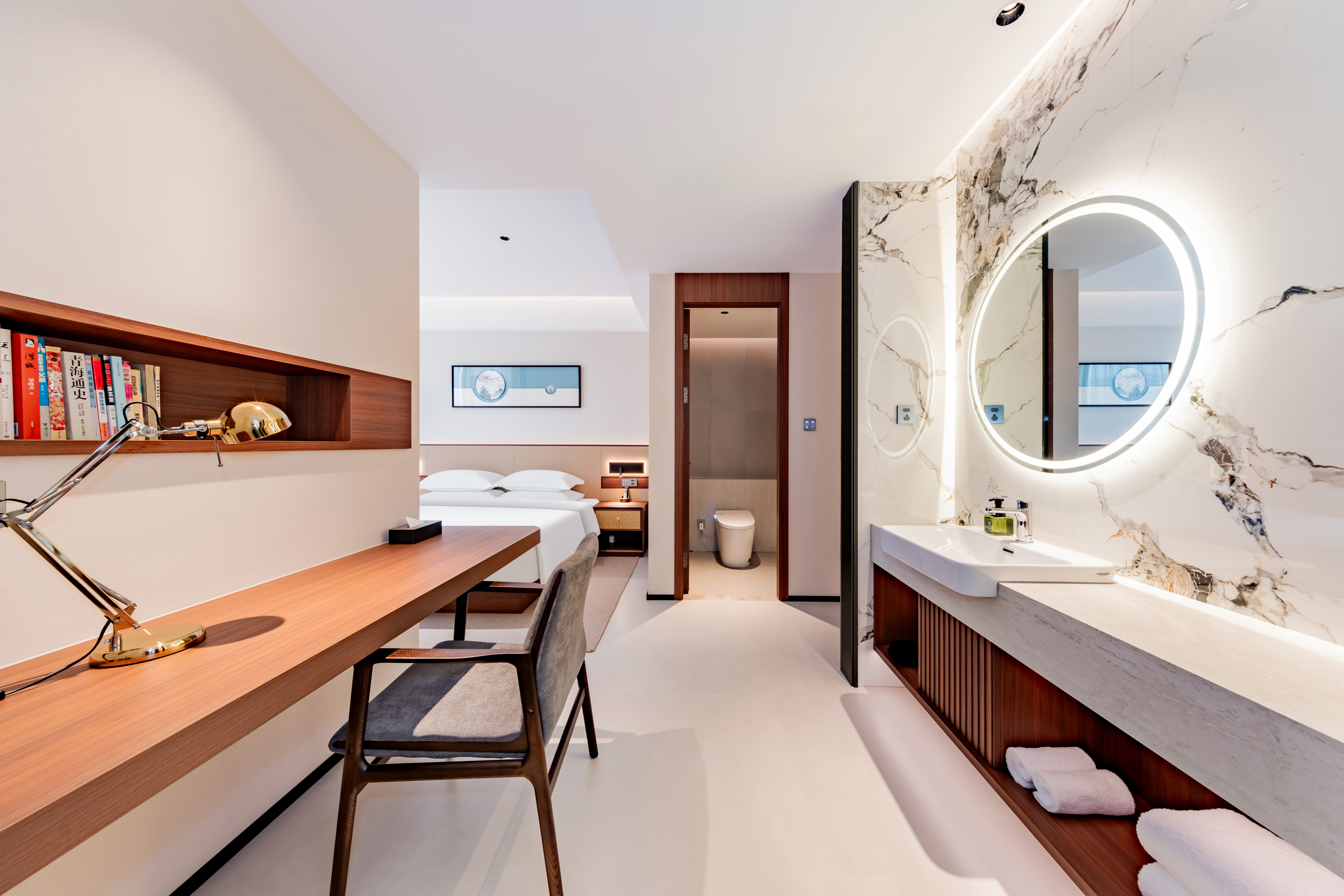 商务套房『迷你小冰箱?商务洽谈?270°城景?全屋智能』