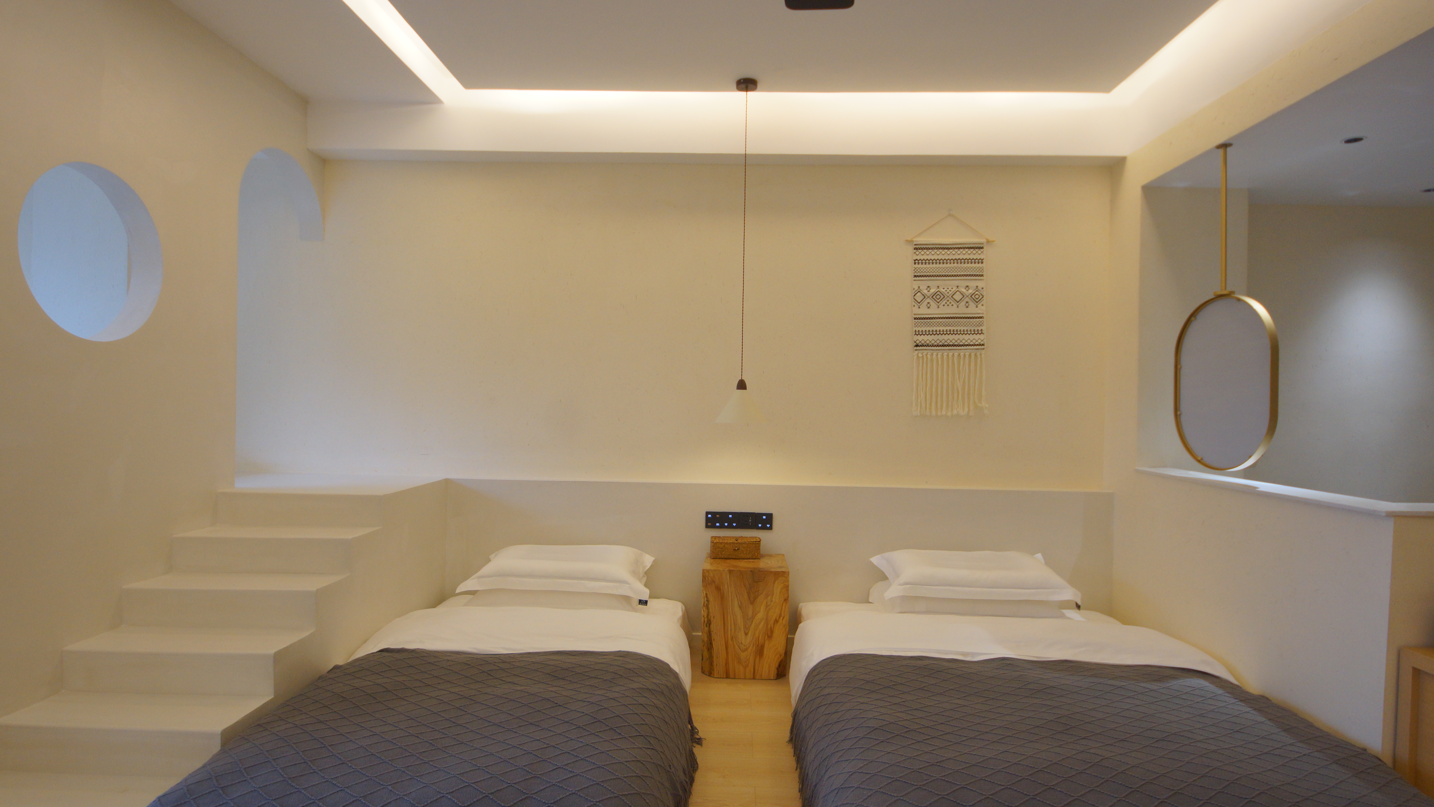 Suyin Cozy Cinema Family Room