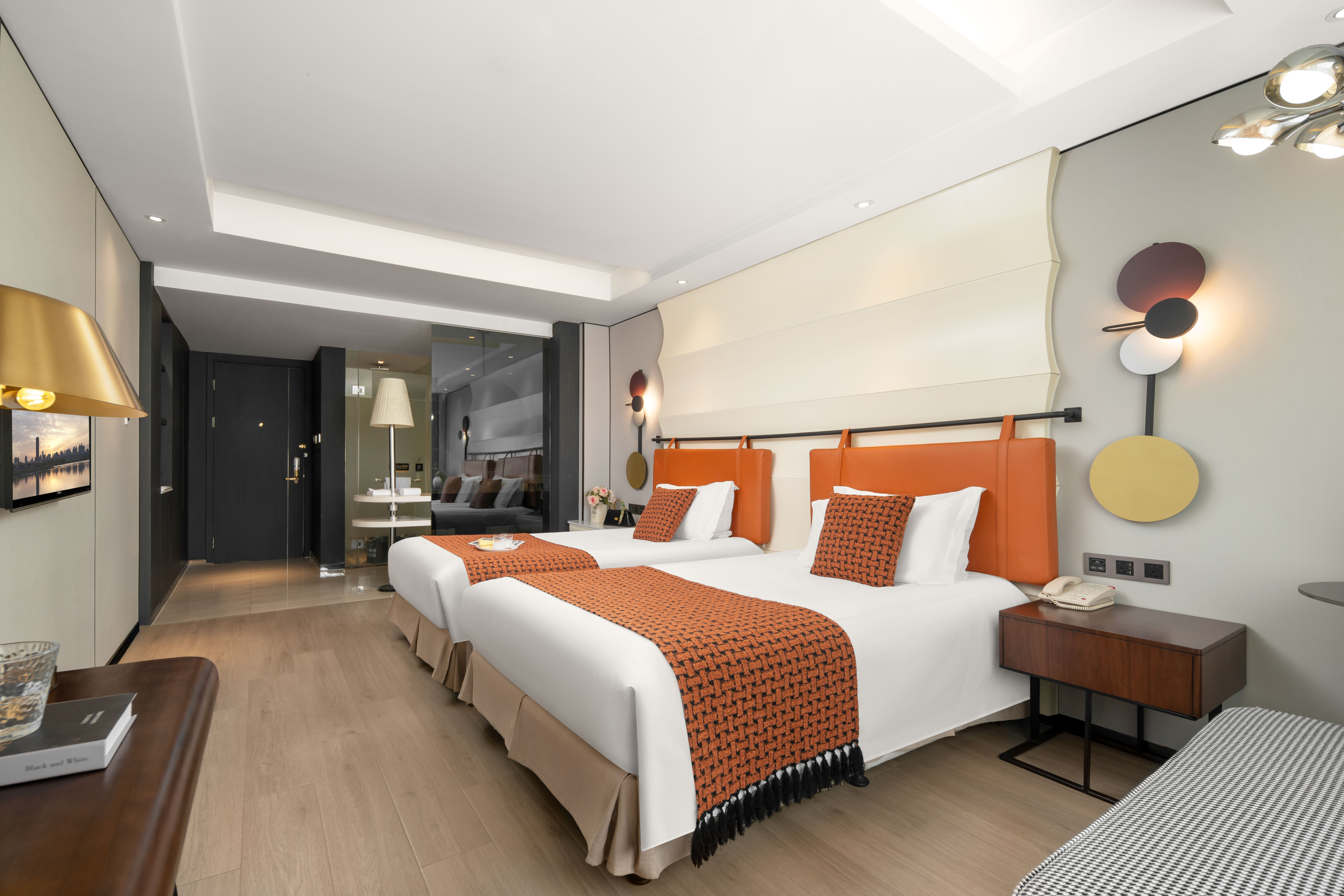 简约轻奢双床房 |（乾湿分离+智能马桶+超避光窗帘）