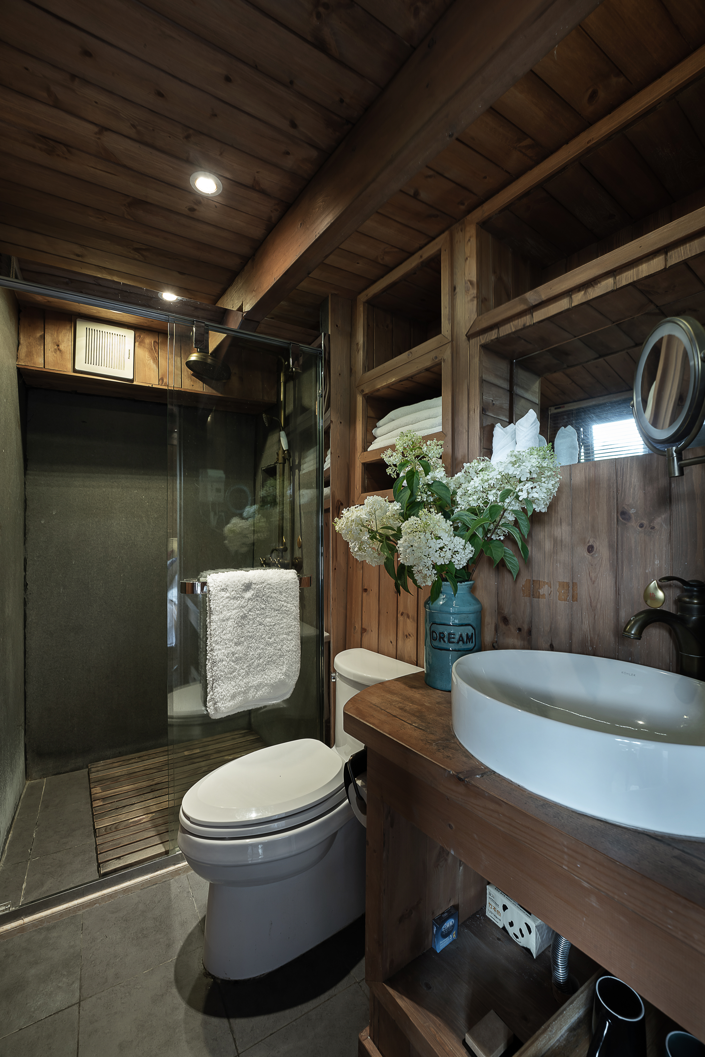 山野独立木屋温馨情侣房（全景私享飘窗+梦百合床垫）