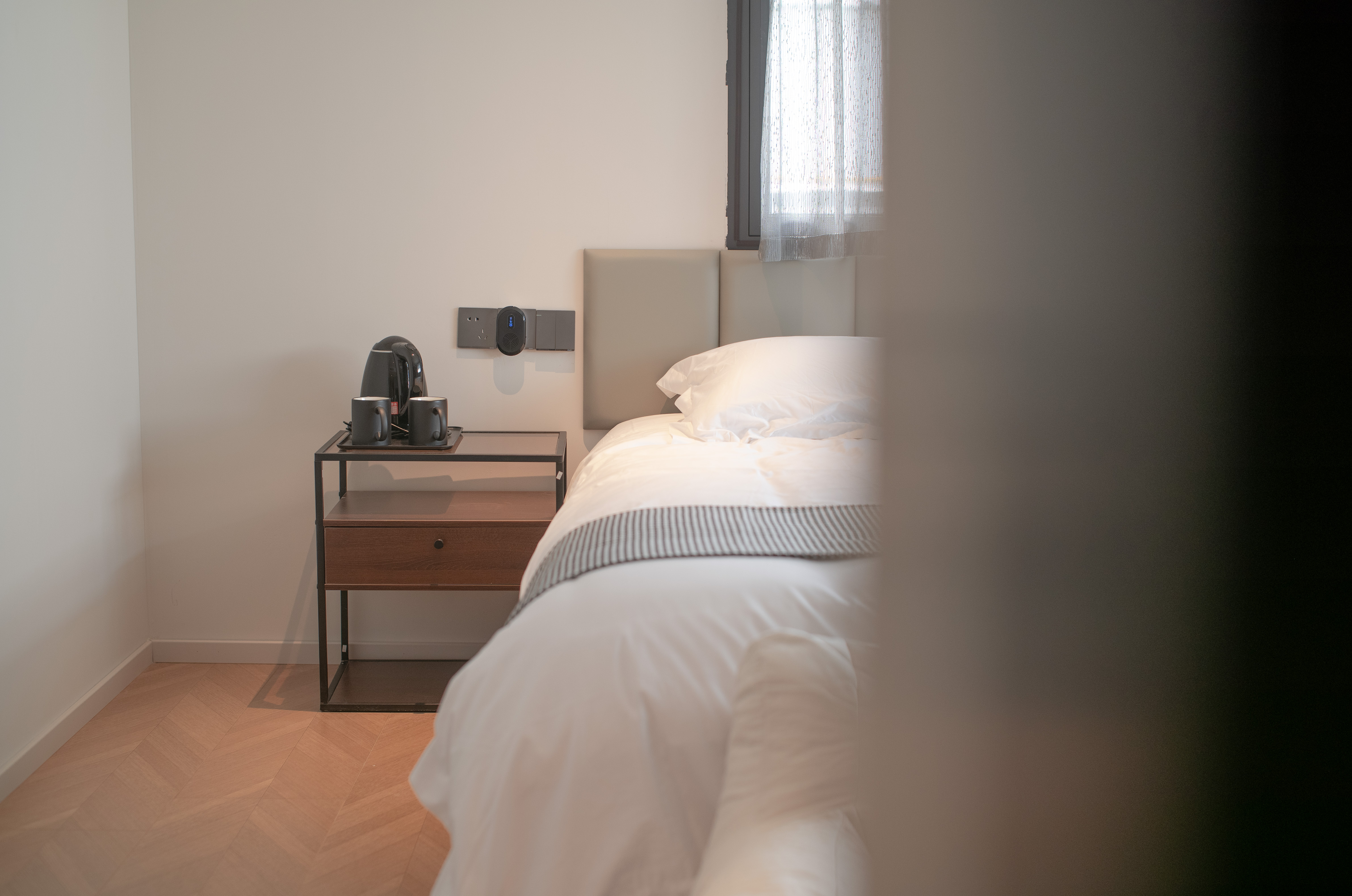 网红集装箱 · 雅致大床房