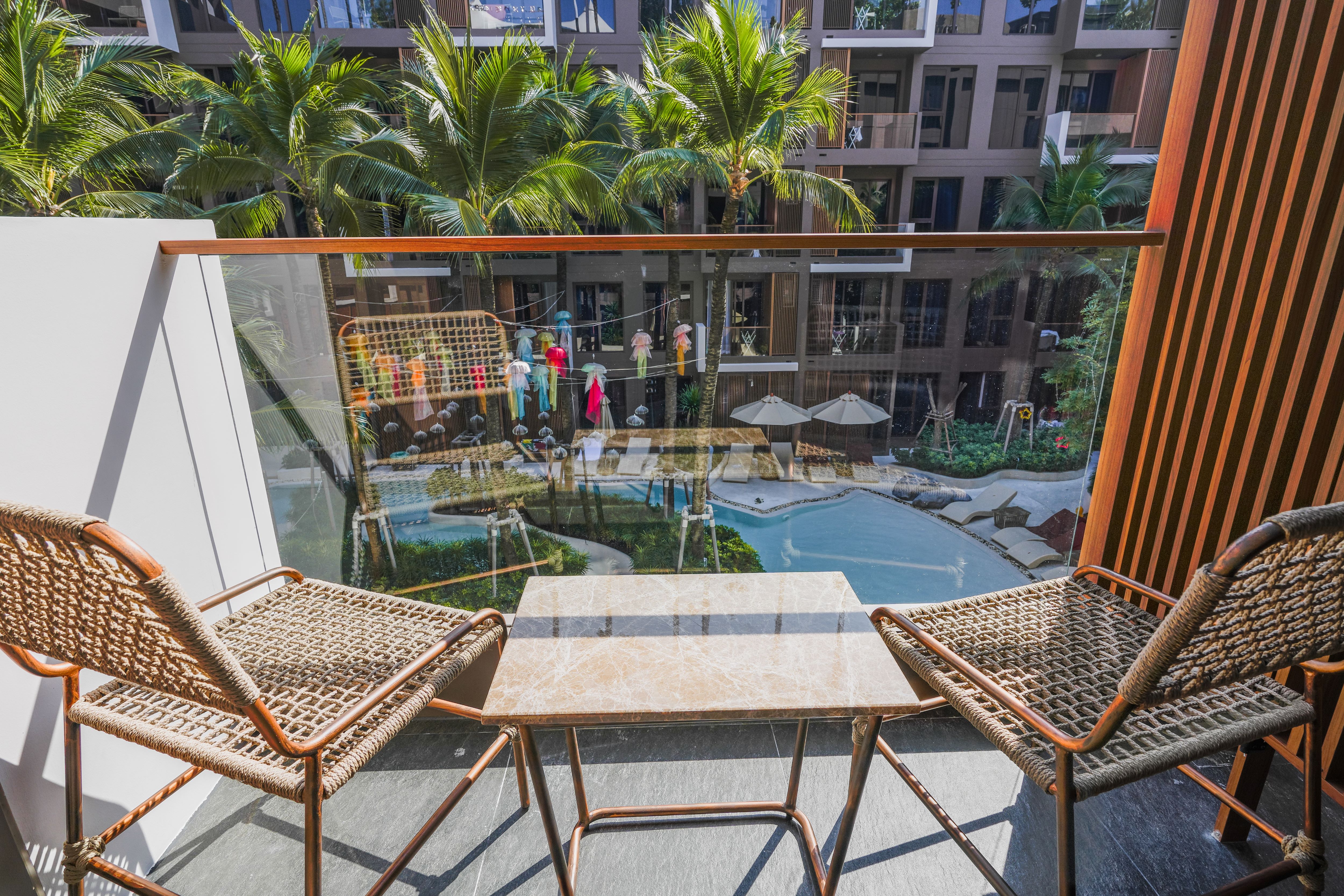 池景豪華特大床房