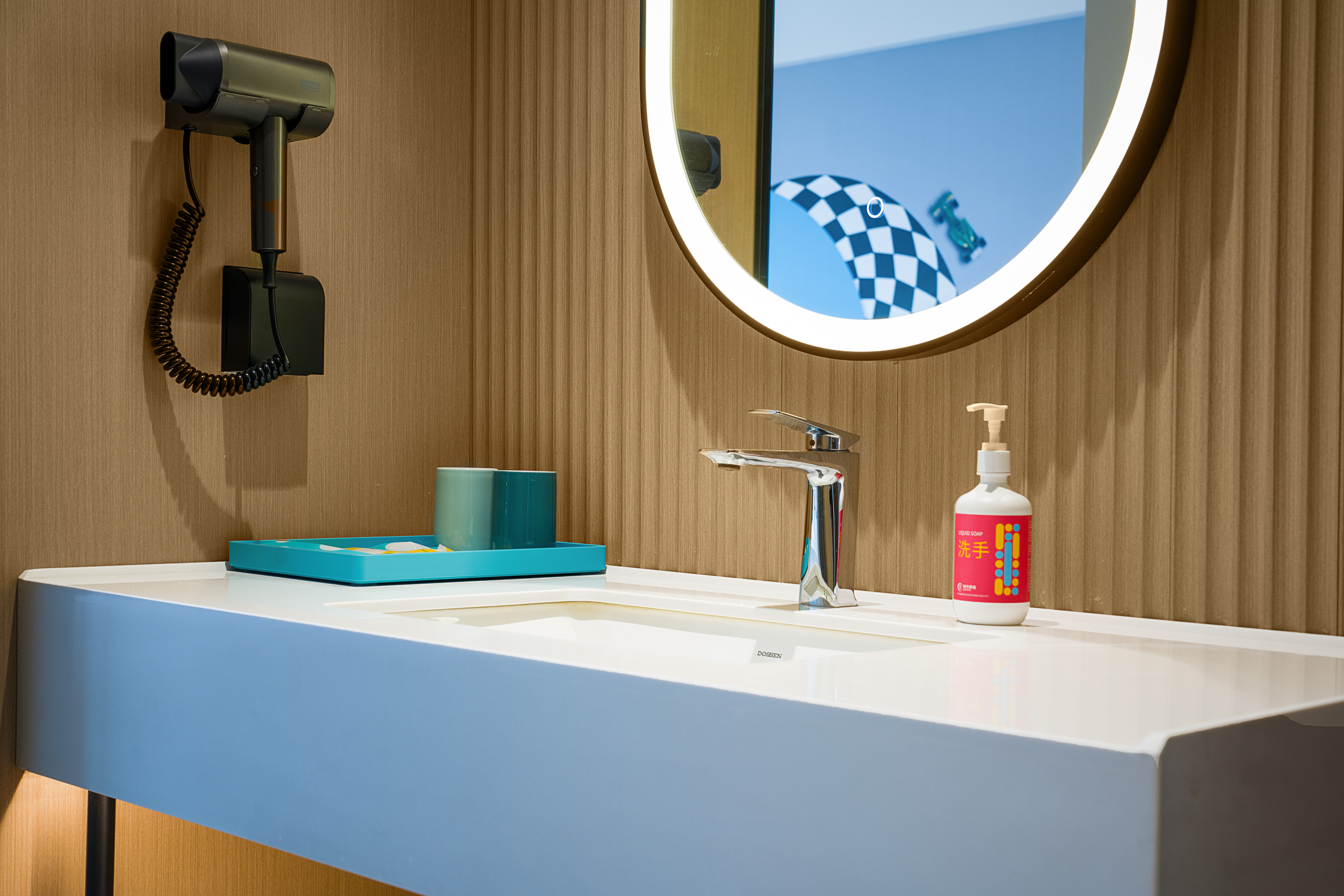 城景豪华大床房-高空城景+智能马桶+落地窗全景采光