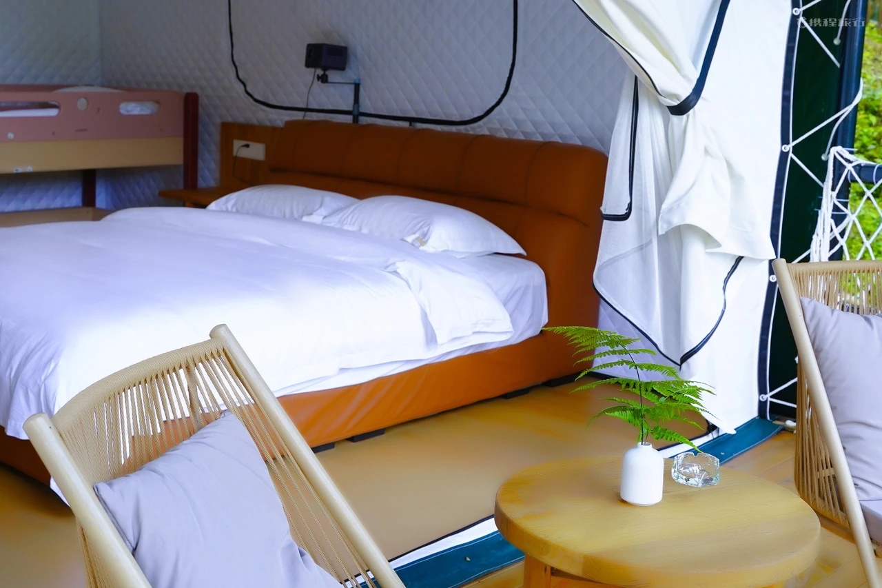 Bamboo Smoke And Moon Glamping-Family Luxury Tent With Private Courtyard (Air Conditioned, Private Bathroom)